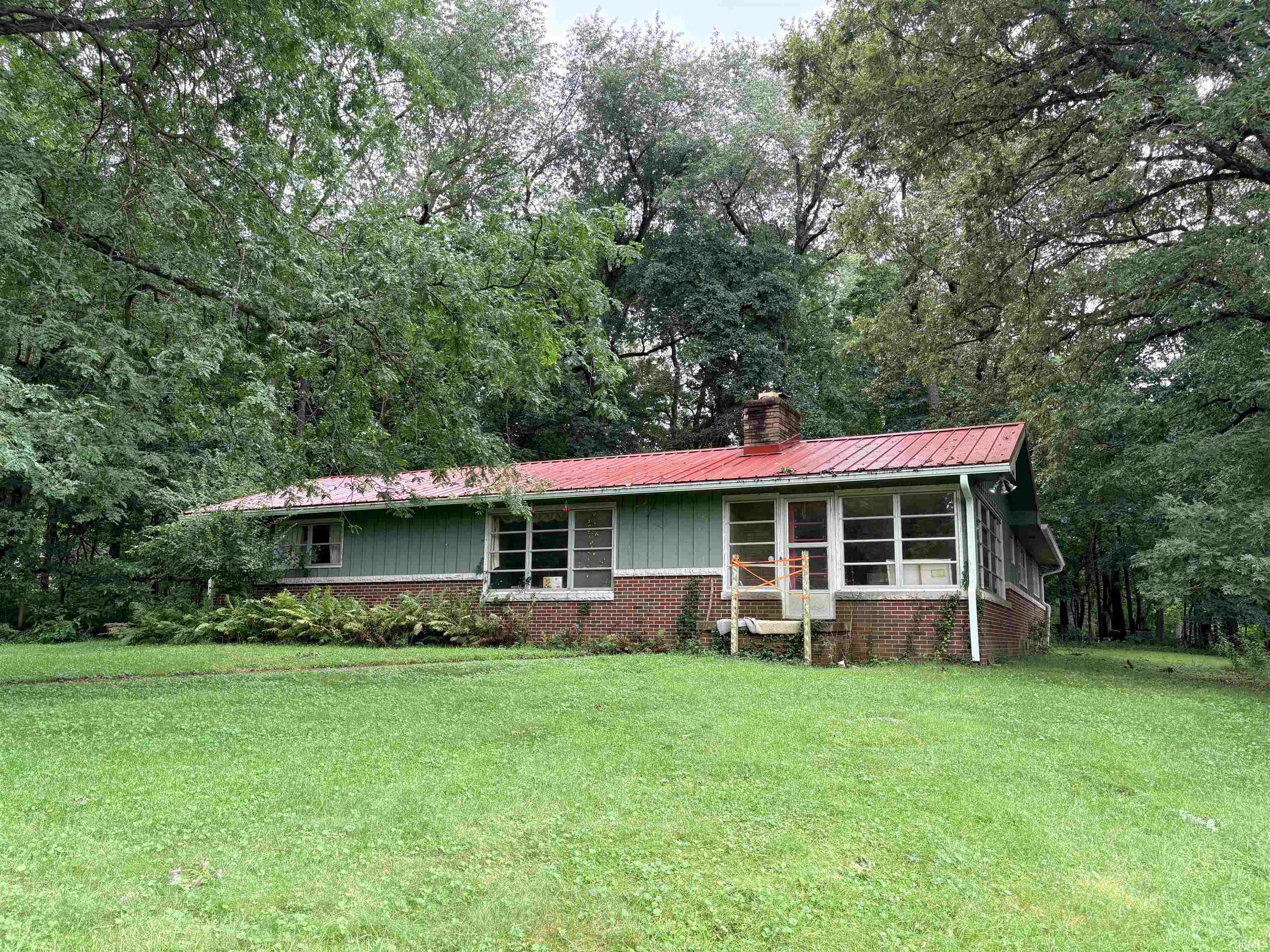 701 West Shore Drive Property Photo 1