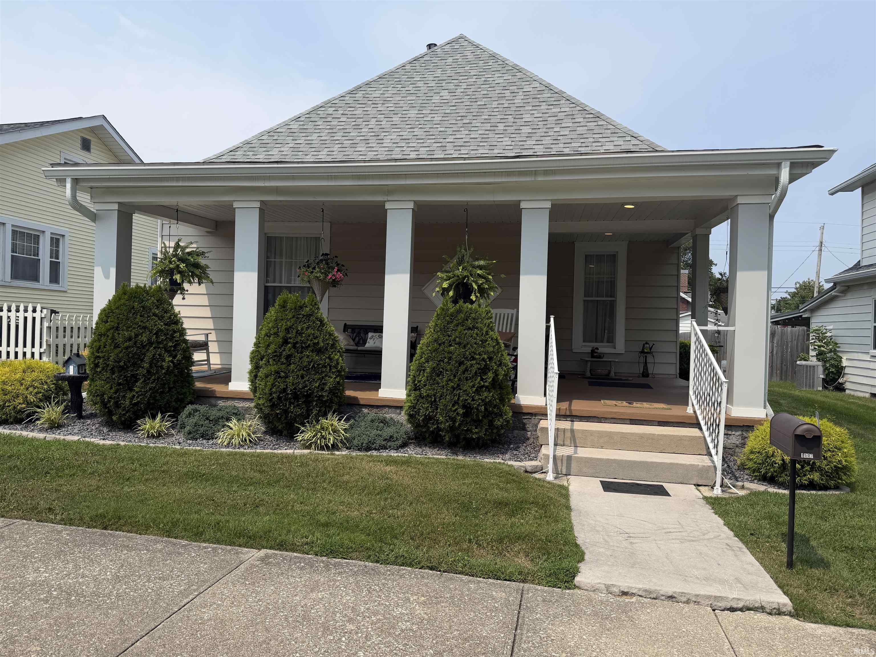 1507 13th Street Property Photo 1