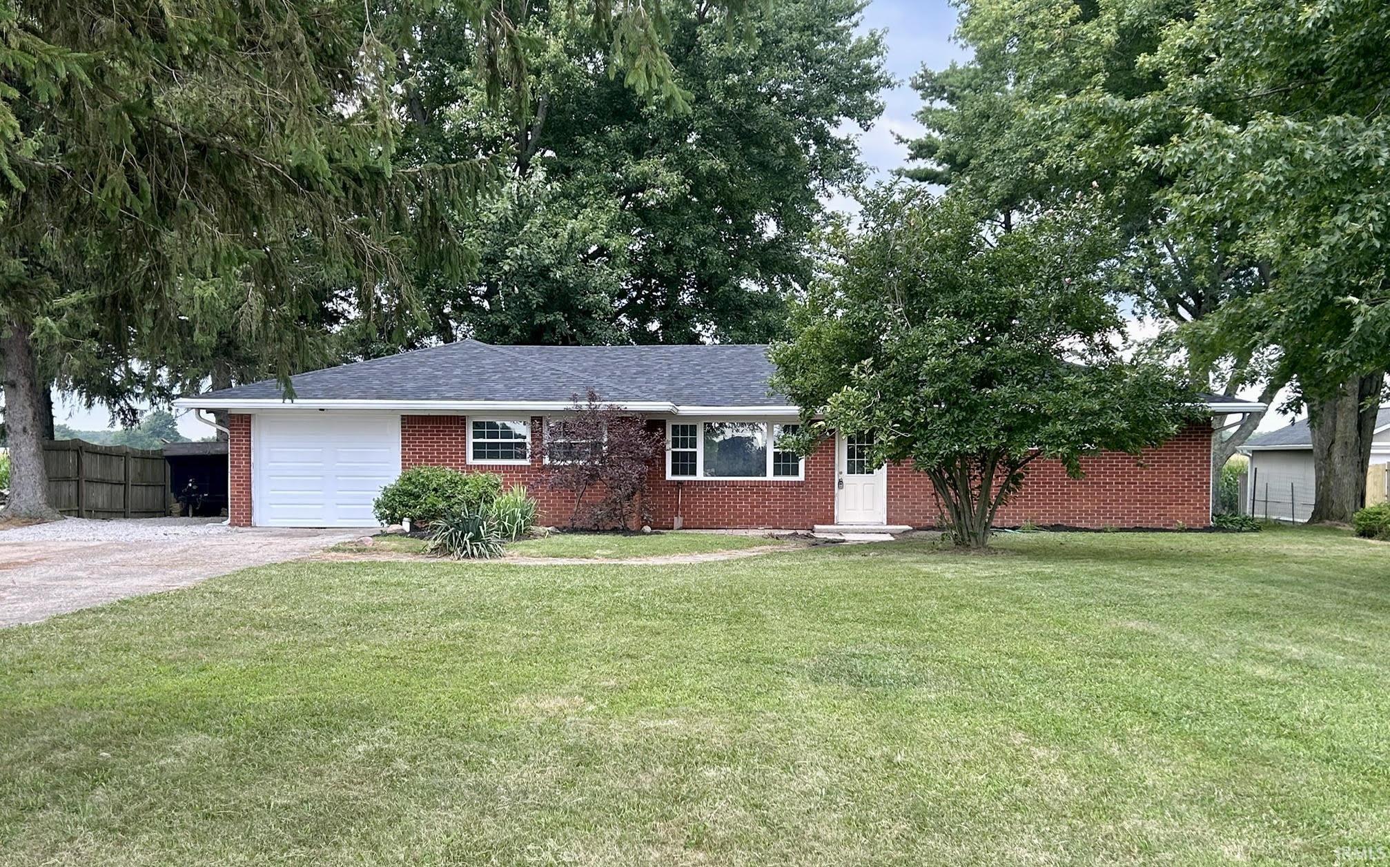 1208 S State Road 213 Property Photo 1