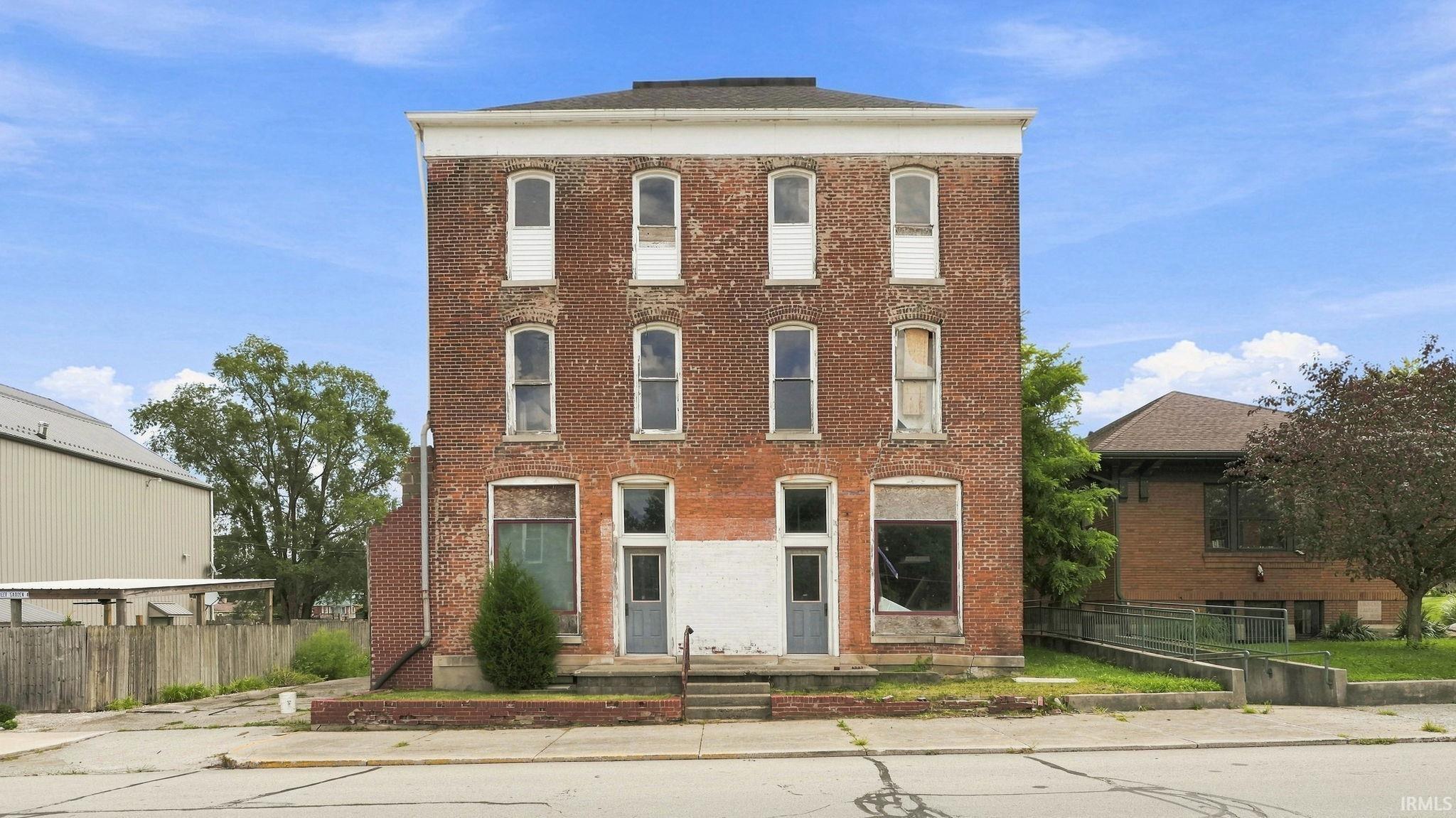 75 S Main Street Property Photo 1