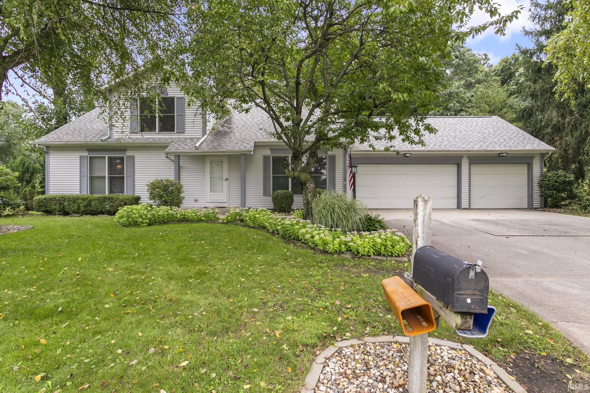 51997 Winter Glen Drive Property Photo 1