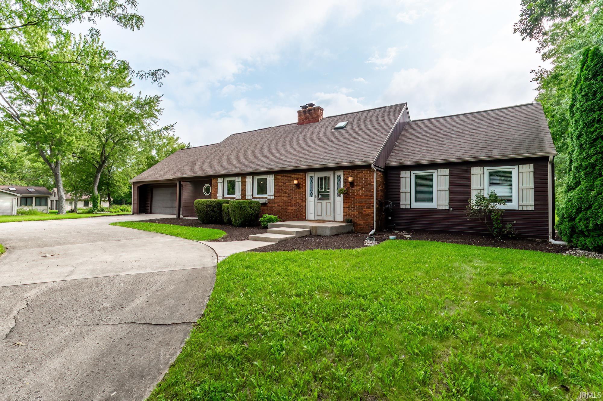 10234 Hickory Valley Drive Property Photo 1
