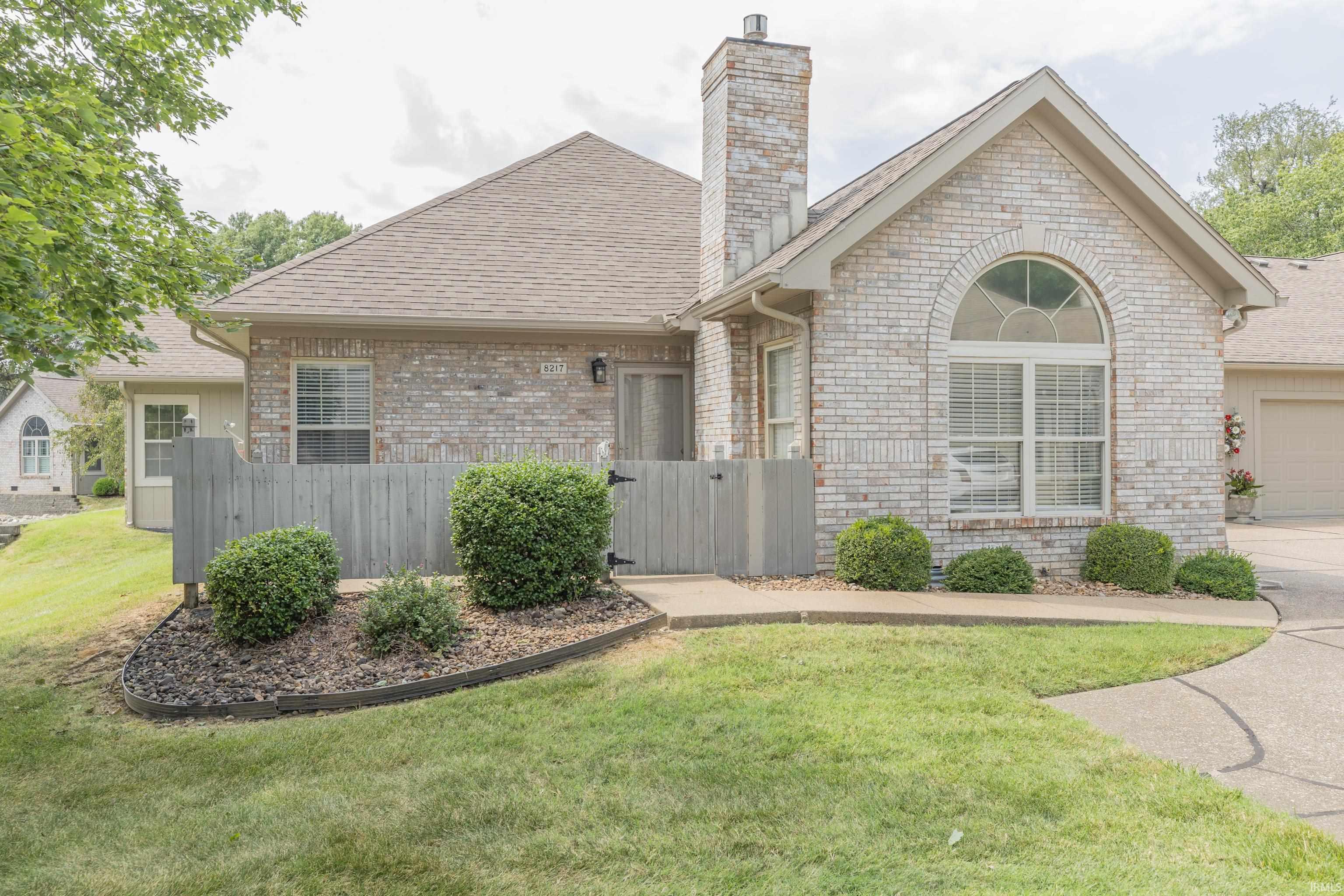 8217 River Park Way Property Photo 1