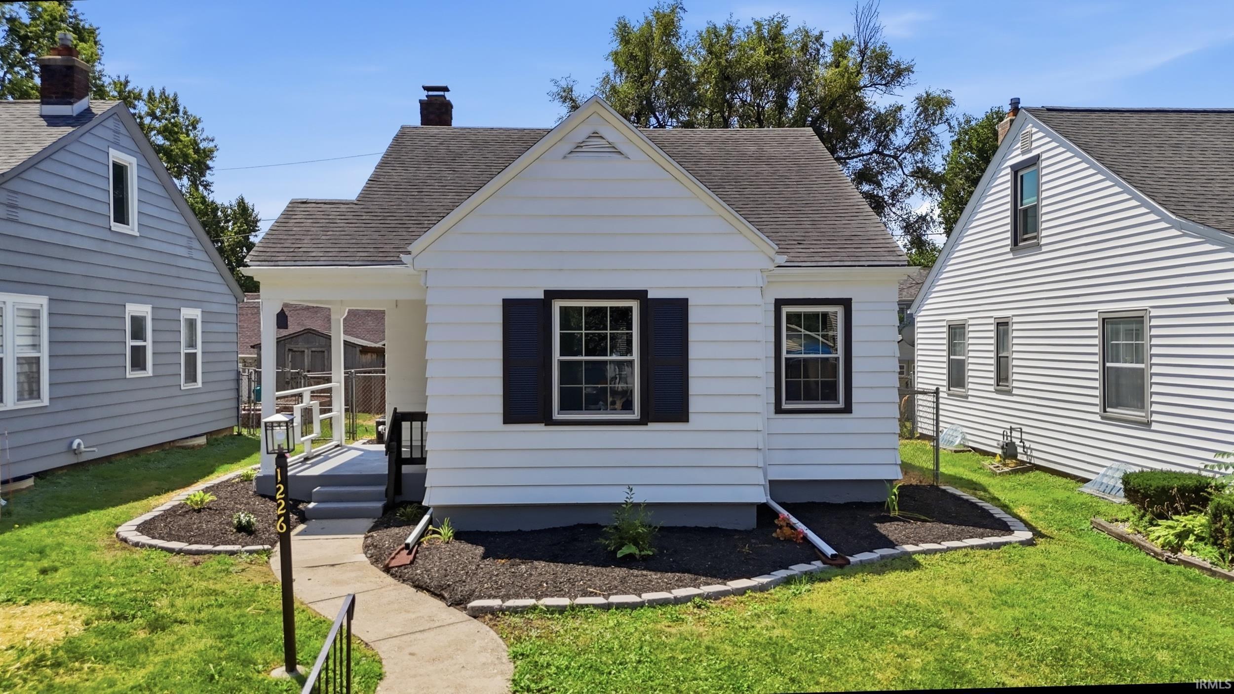 1226 Clara Avenue Property Photo 1