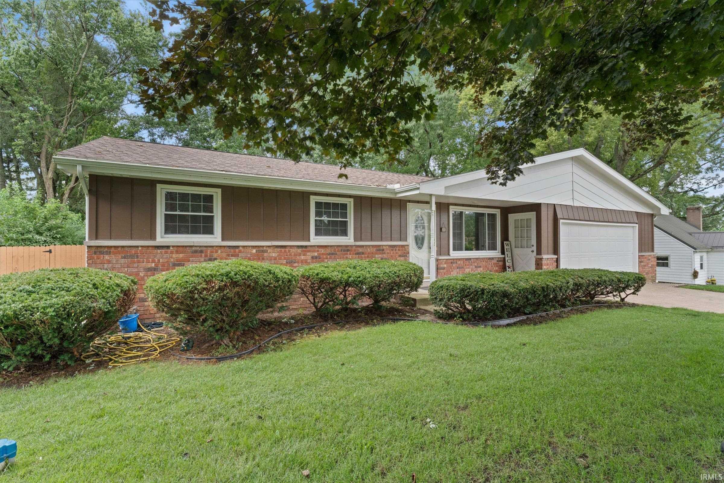 19622 Ruth Avenue Property Photo 1