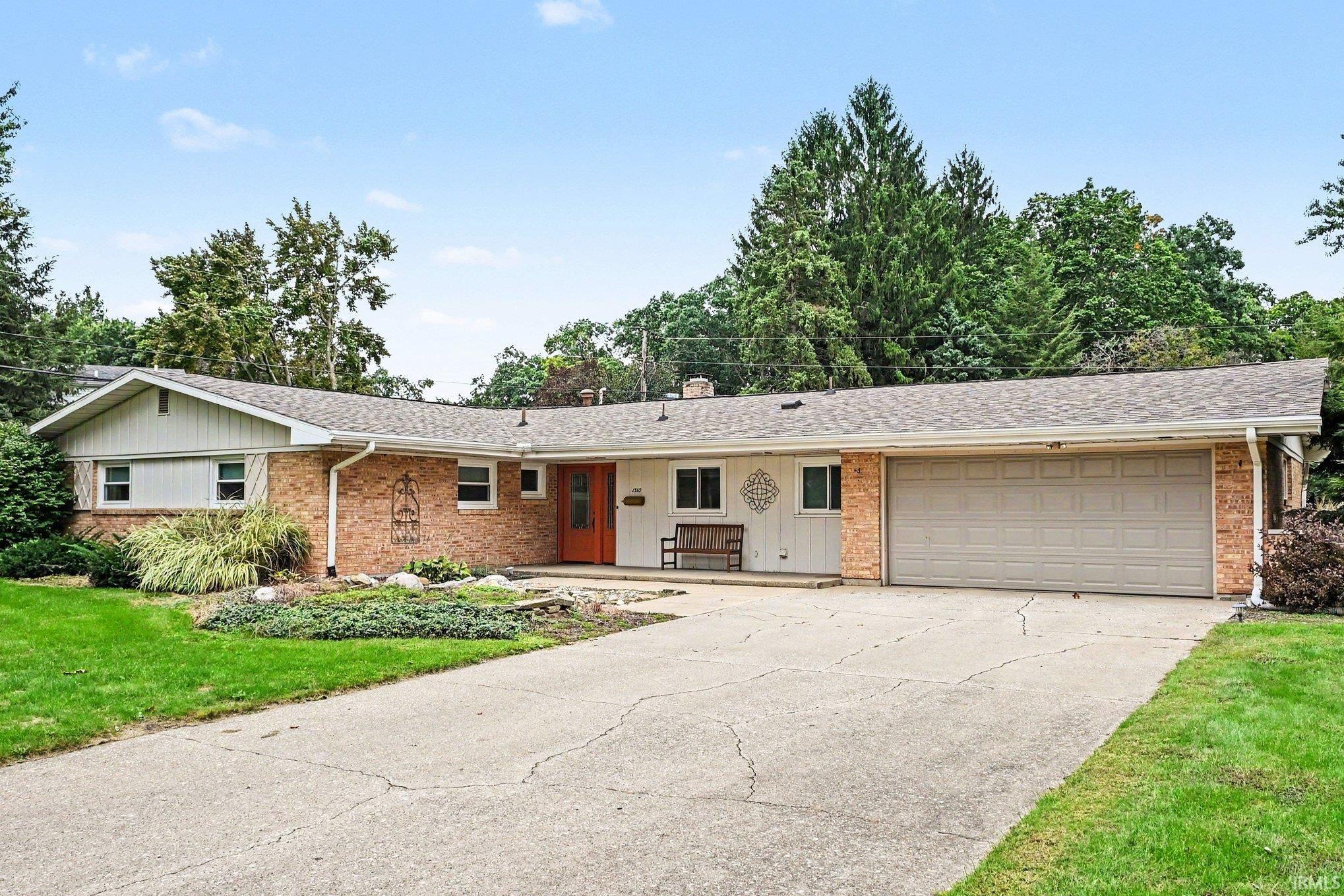 1510 Springbrook Drive Property Photo 1