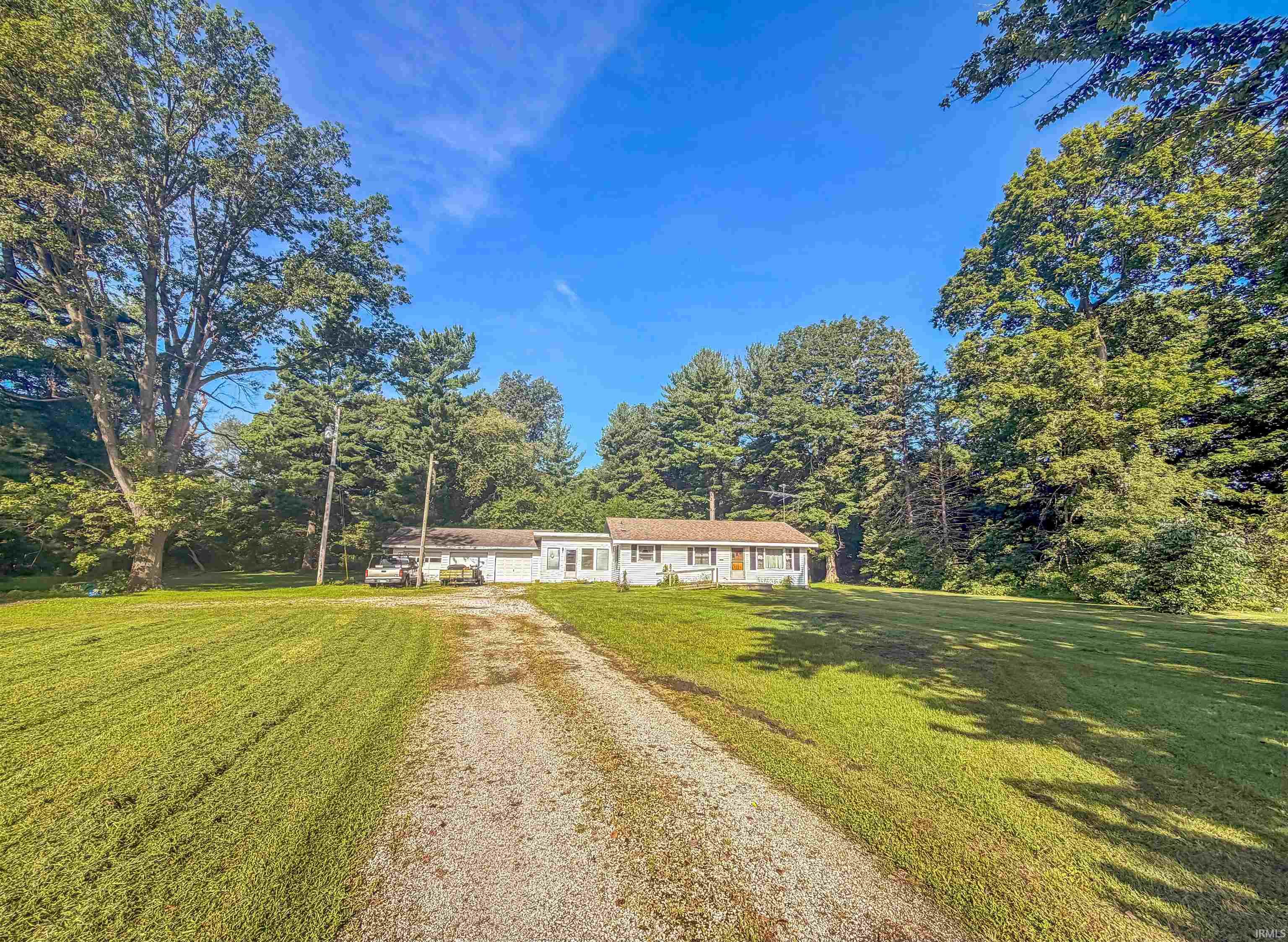 4424 N State Road 39 Property Photo 1