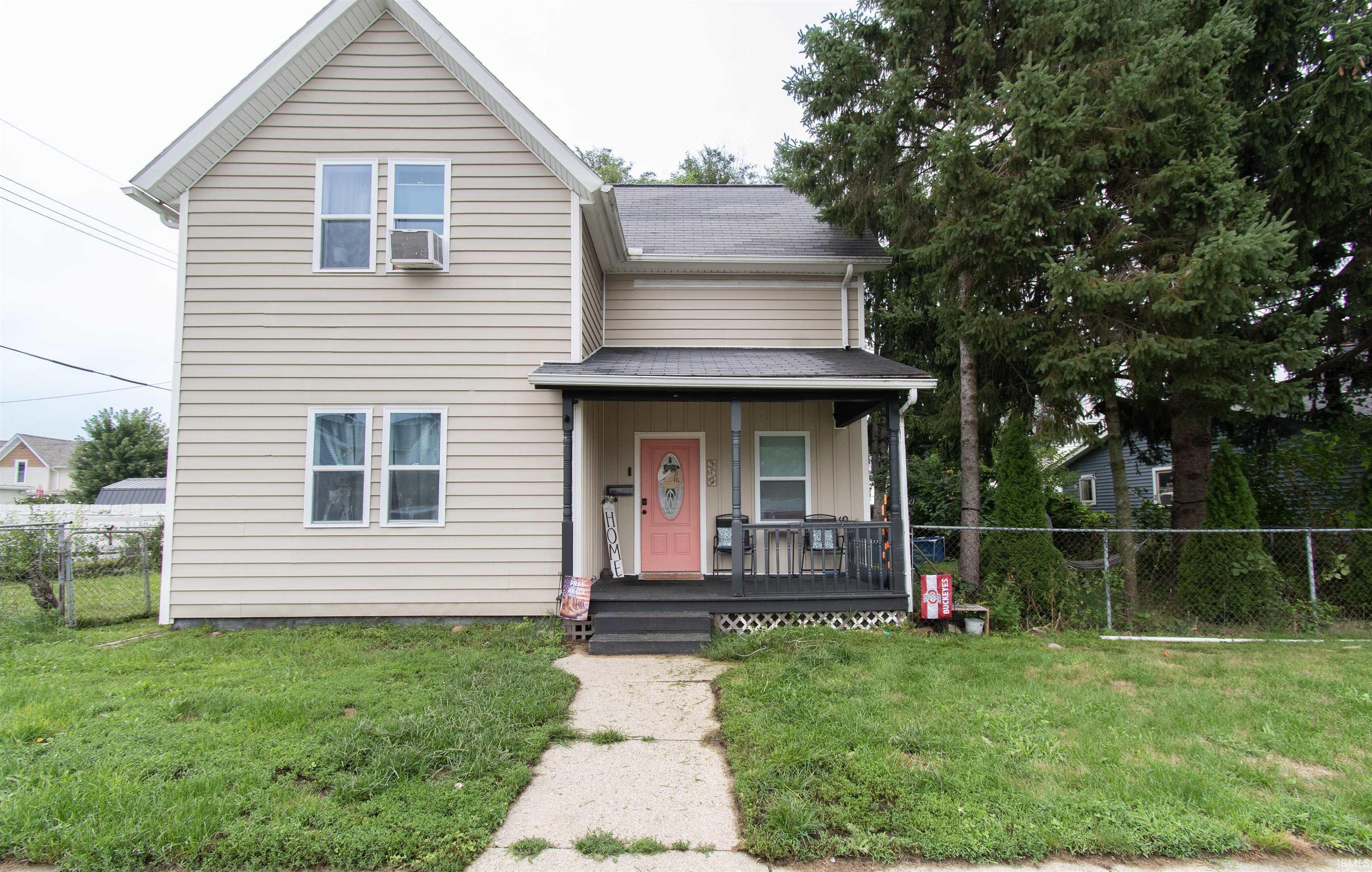 319 Silver Street Property Photo 1