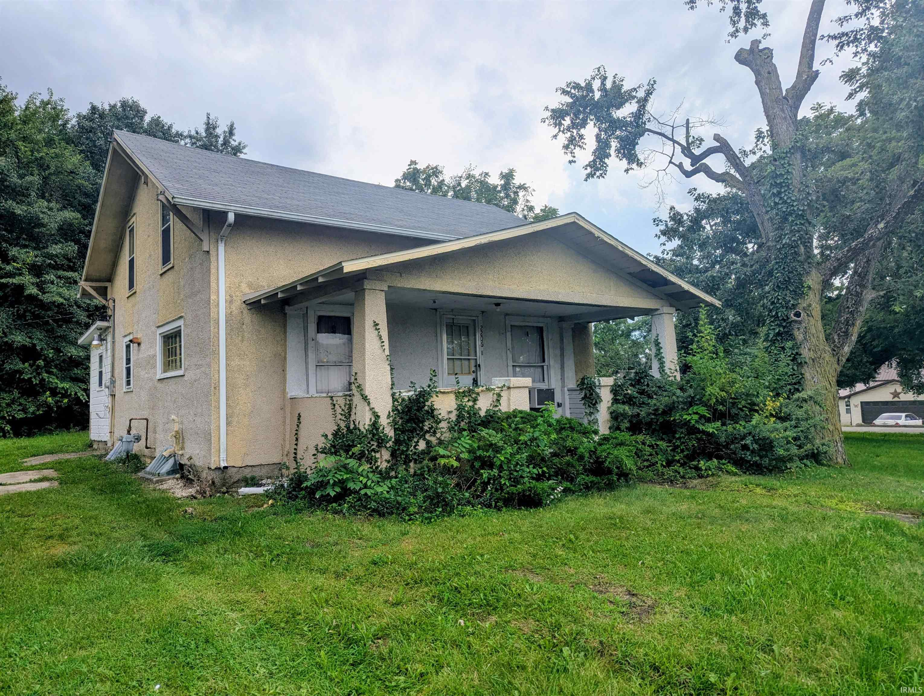 2206 Lincoln Avenue Property Photo 1