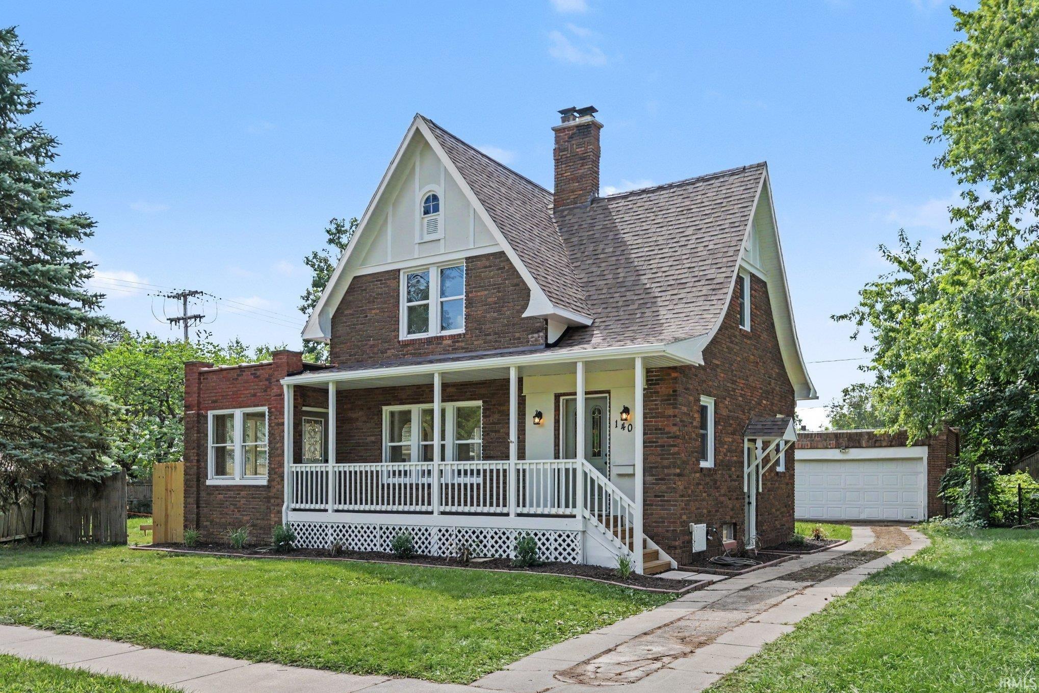 1407 Strong Avenue Property Photo 1