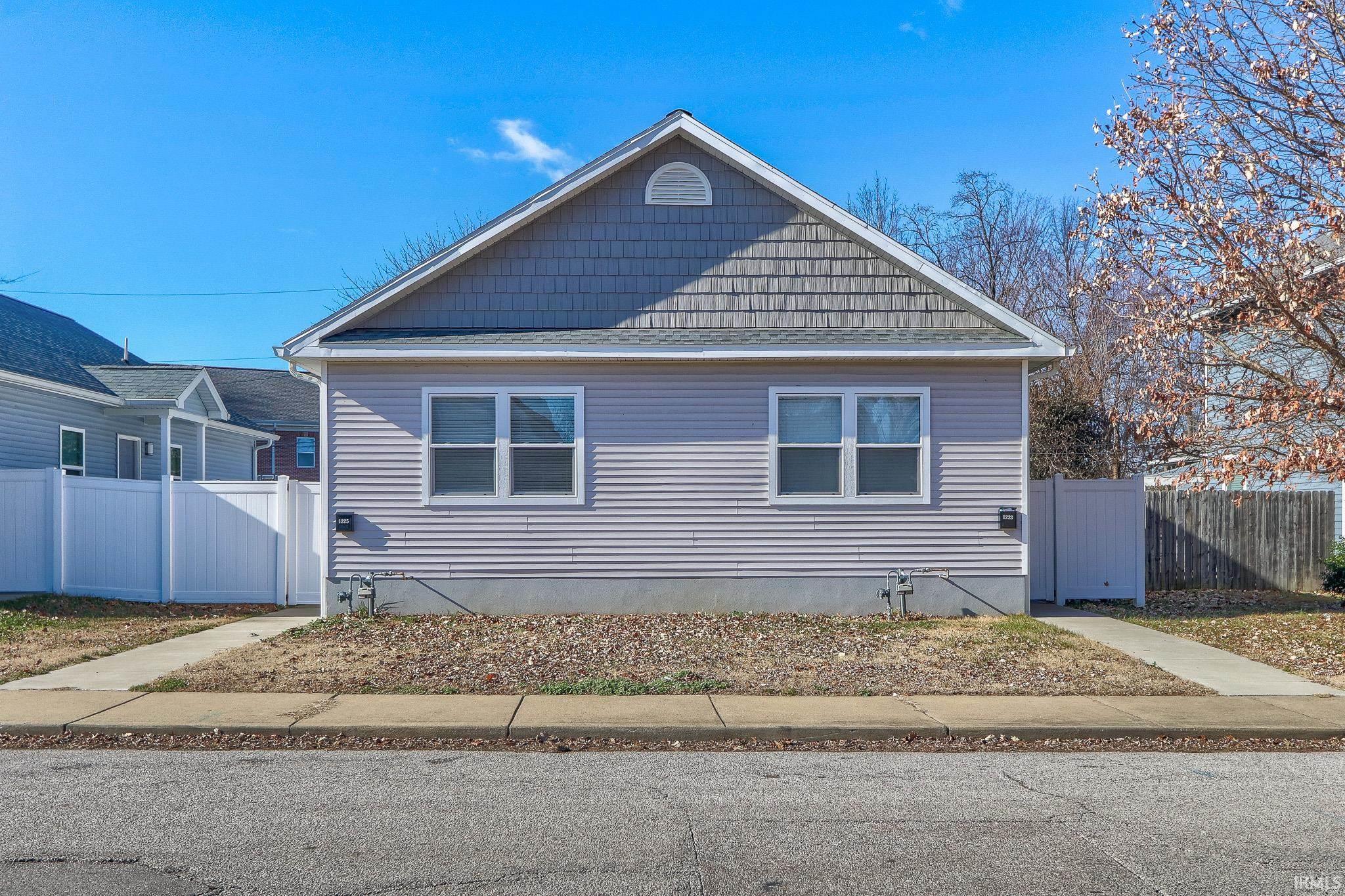 1223-1225 Culver Drive Property Photo 1