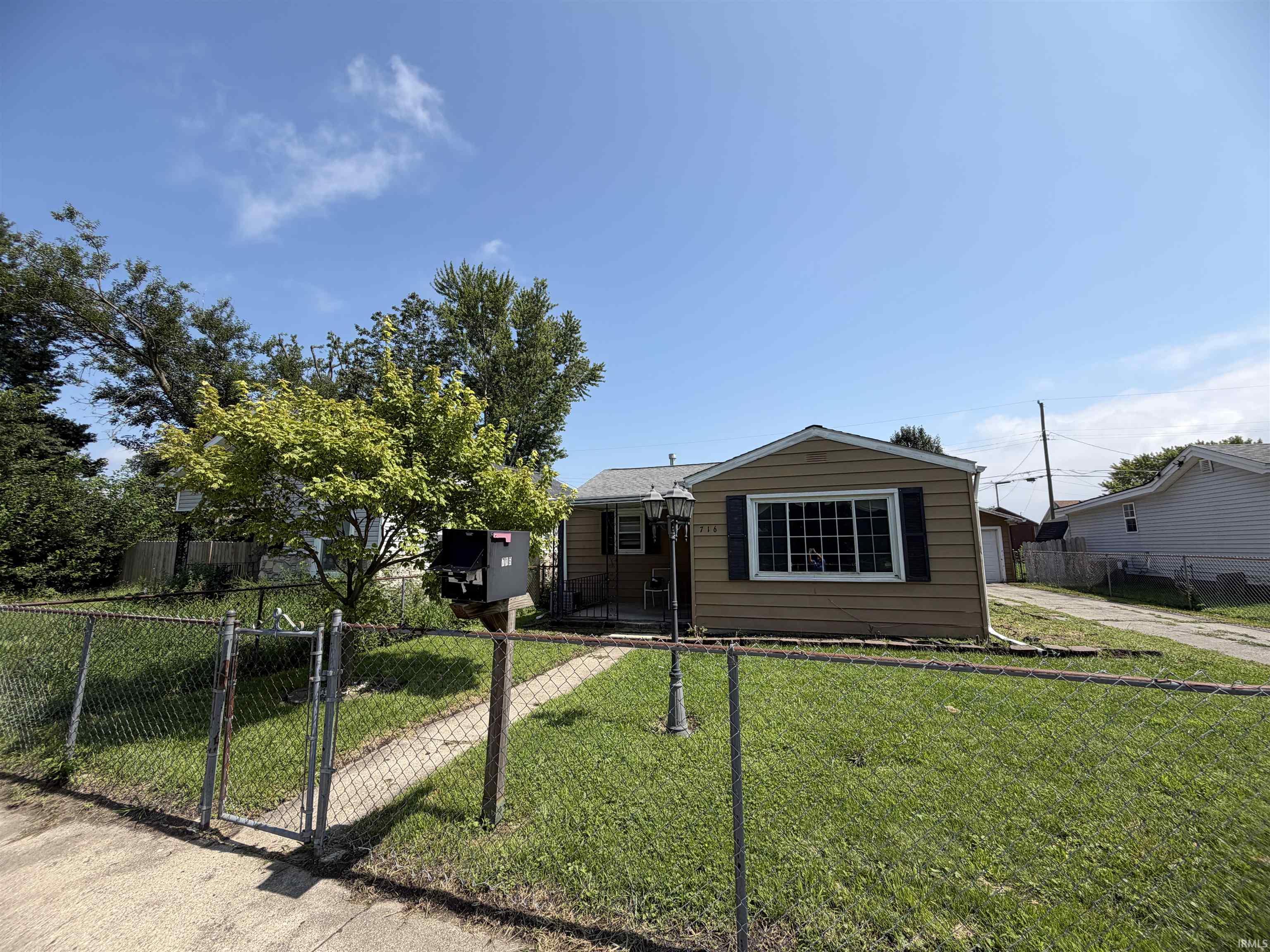 716 S Calumet Street Property Photo 1