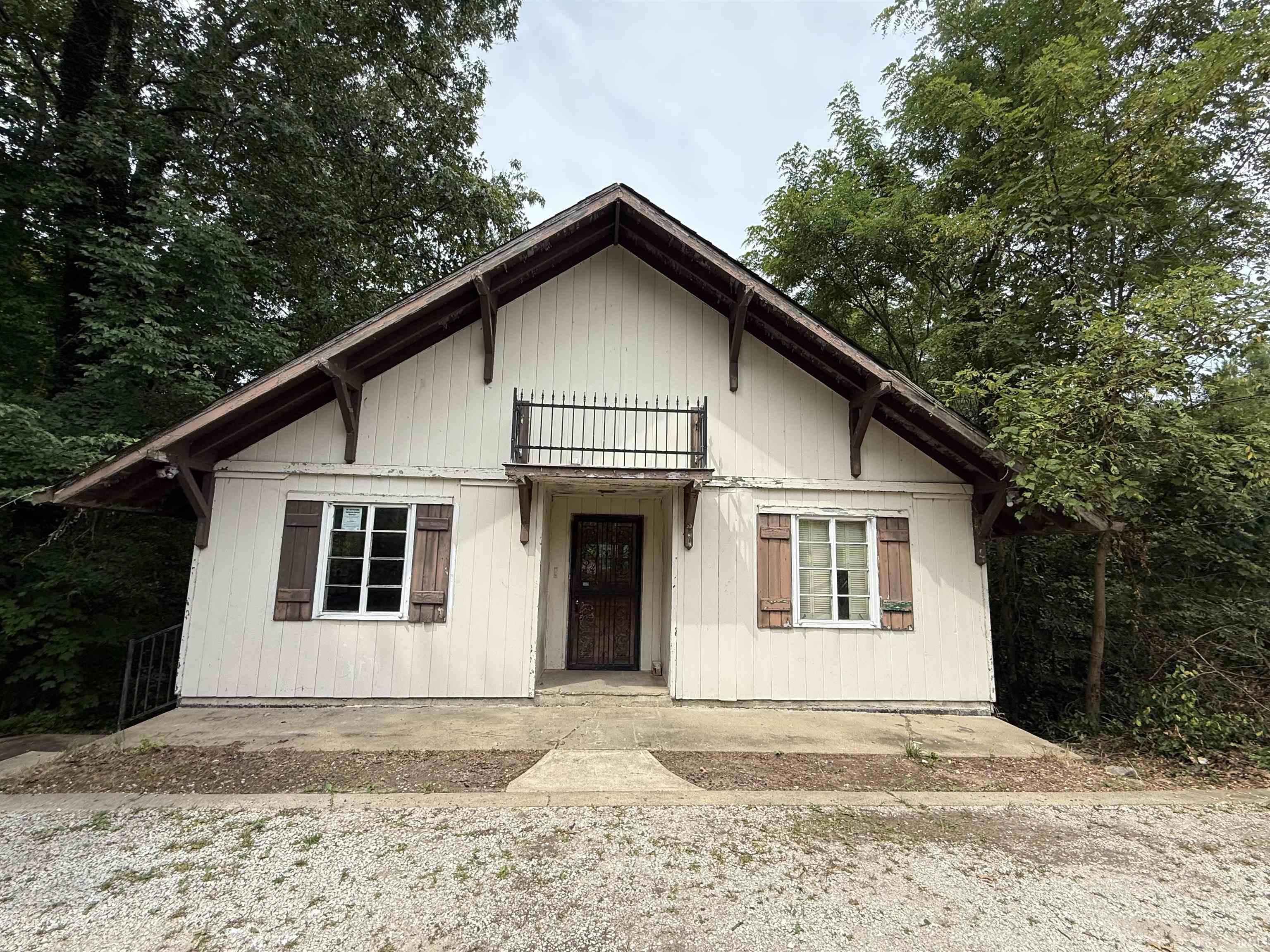 11985 State Highway 243 Road Property Photo 1