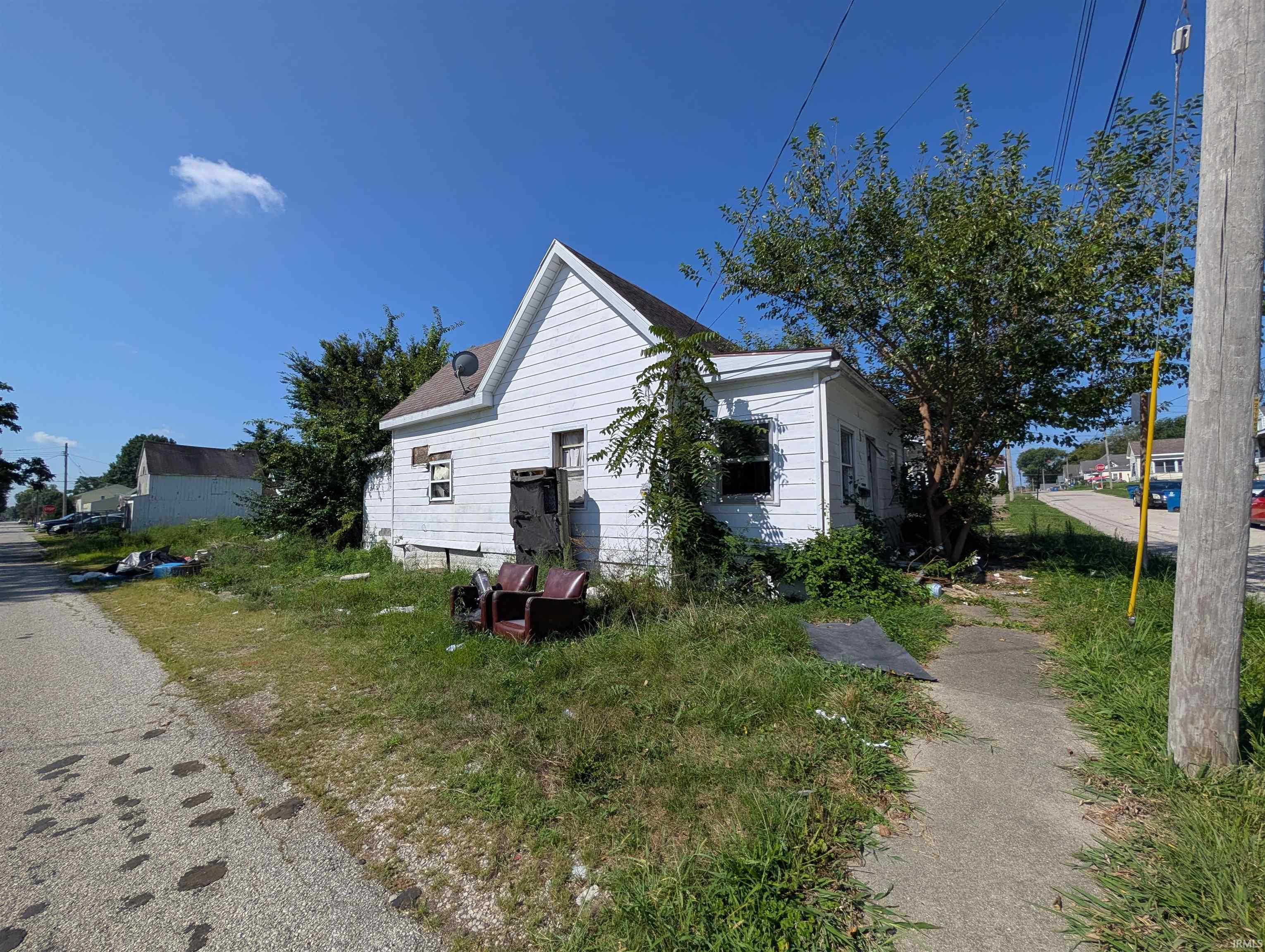 602 Dubois Street Property Photo 1