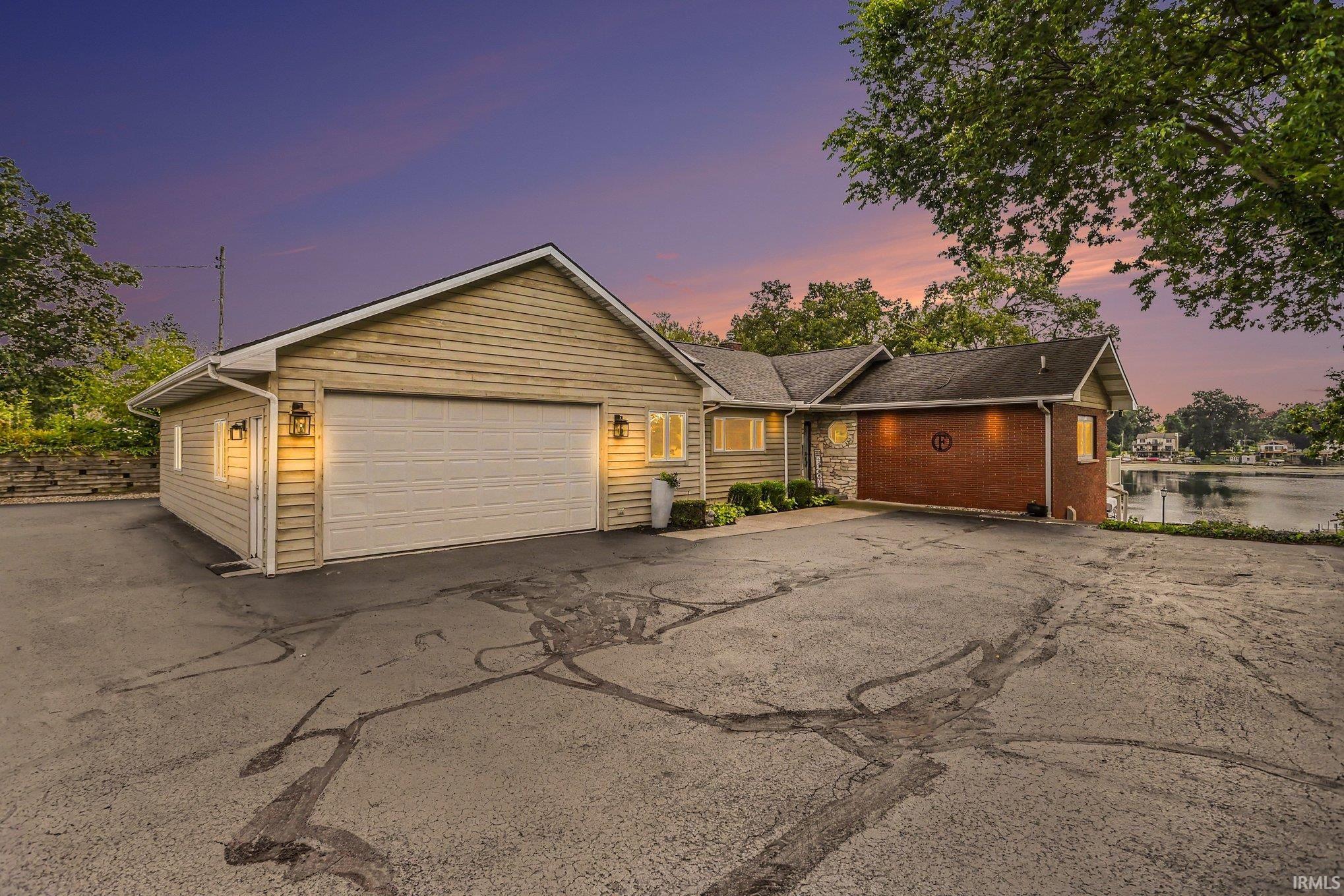 11680 Jefferson Road Property Photo 1