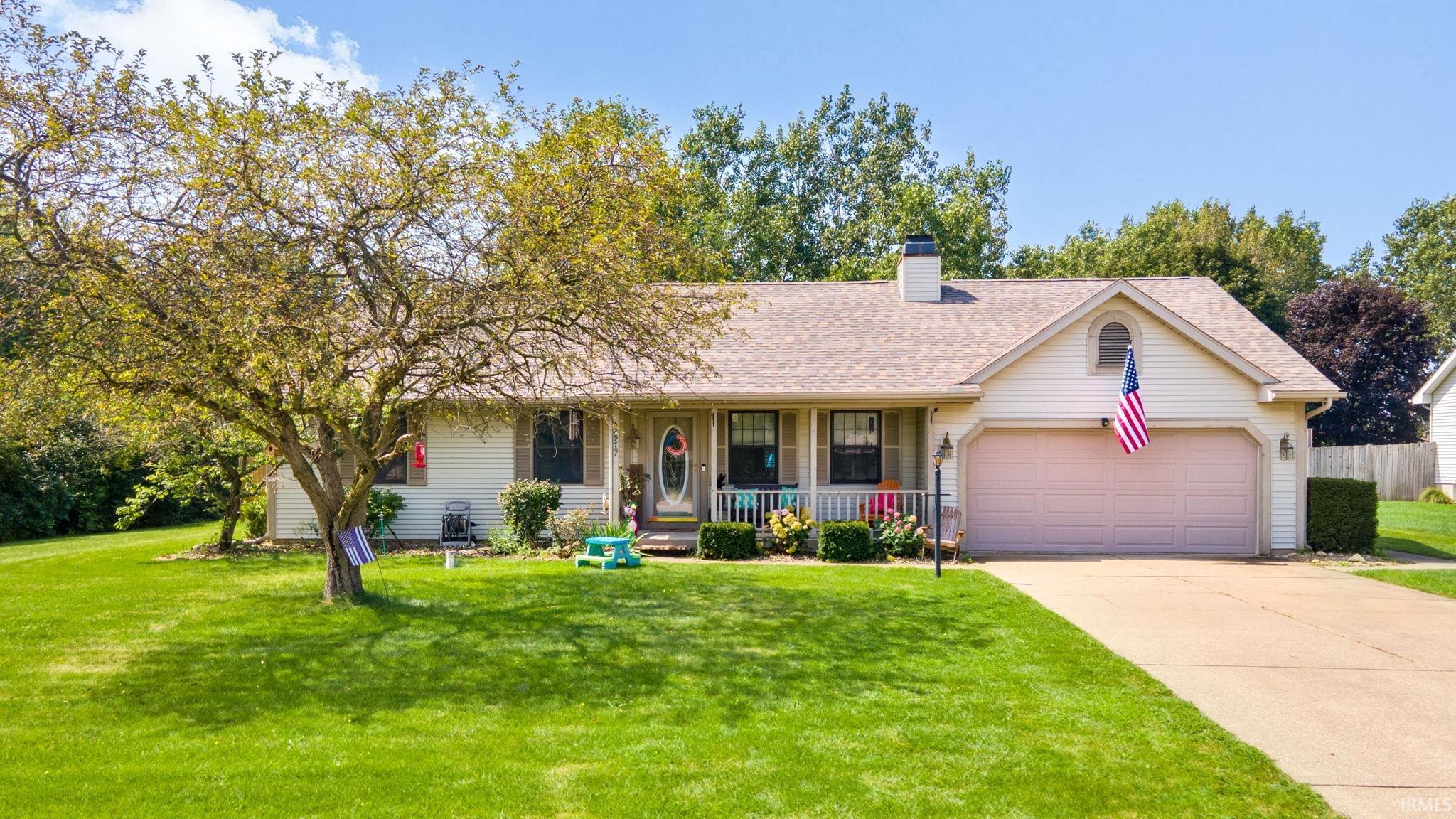 52979 Red Fox Trail Property Photo 1