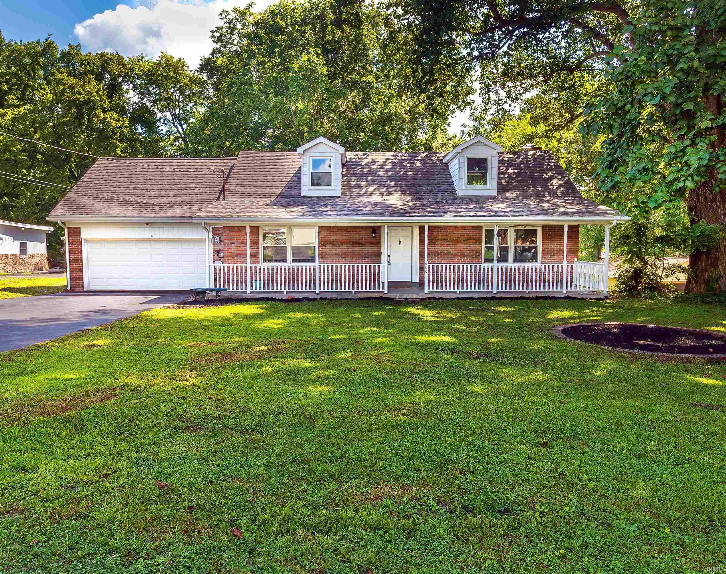 609 Bartlett Drive Property Photo 1