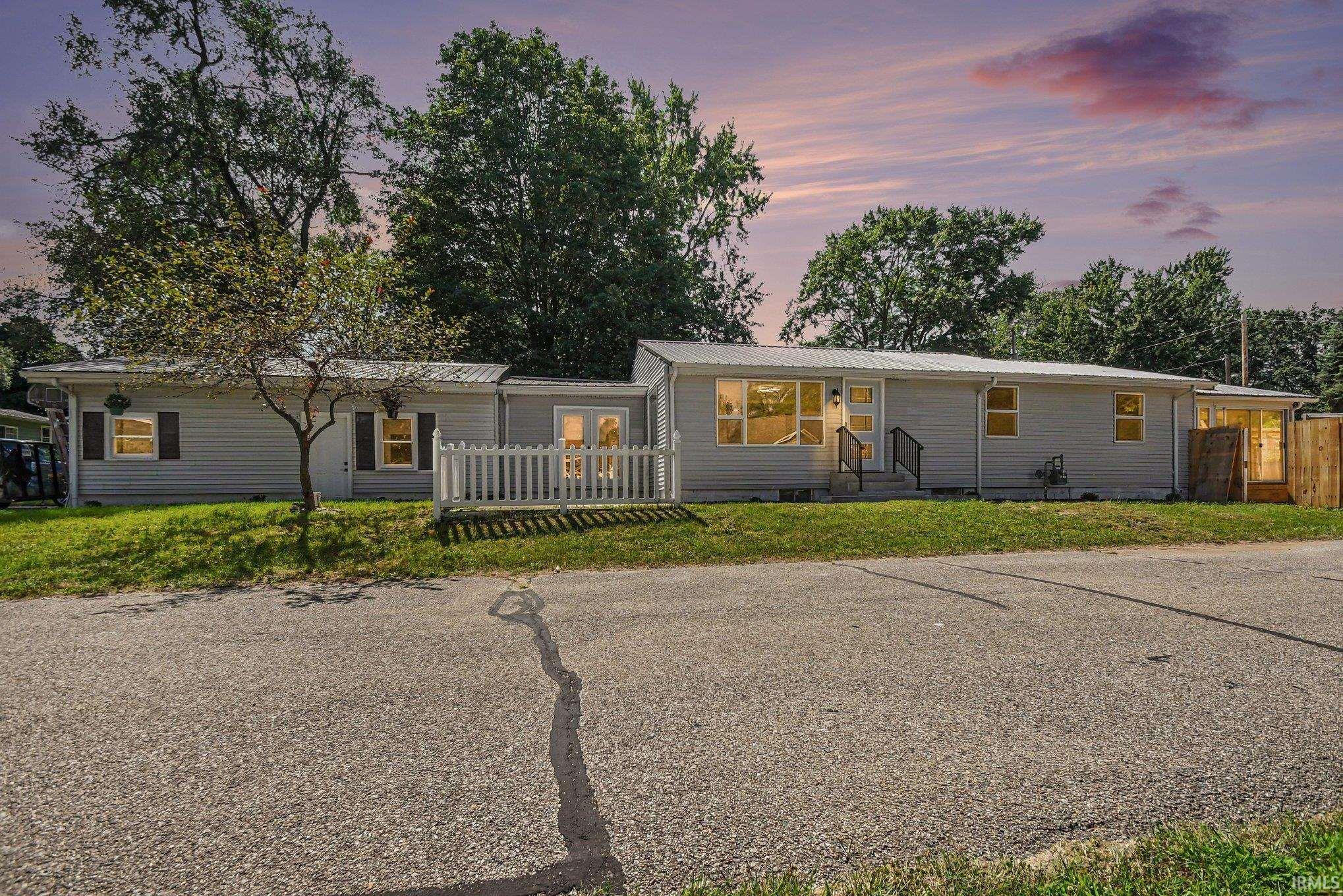 23846 Eastgate Avenue Property Photo 1