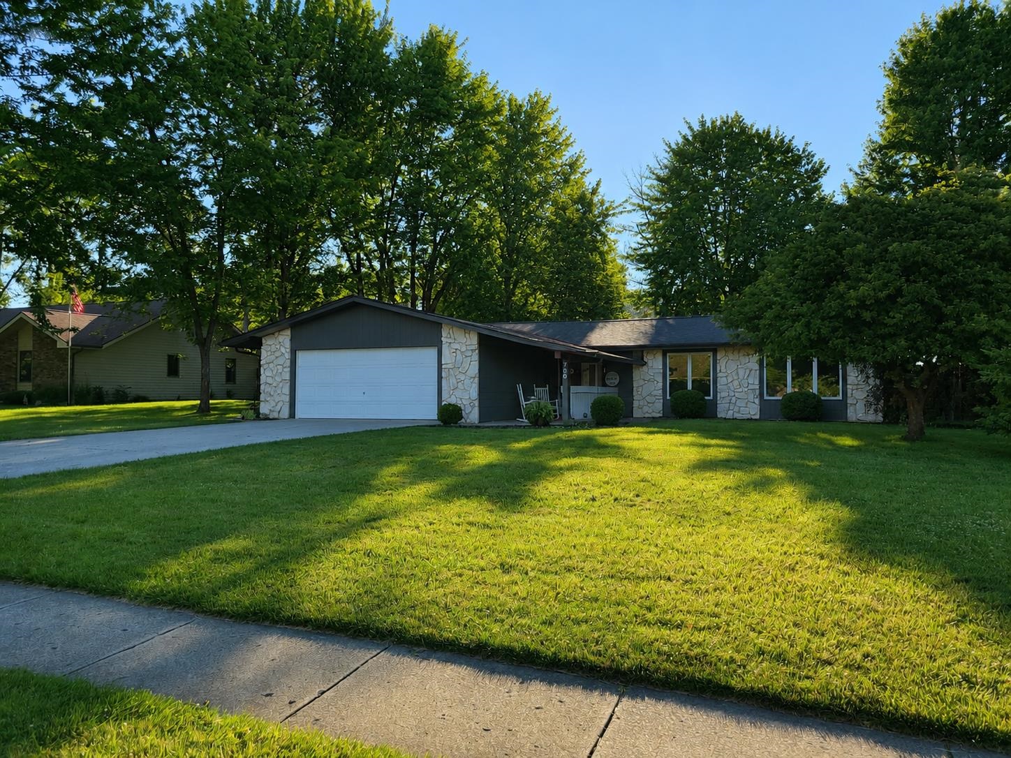 700 Pine Run