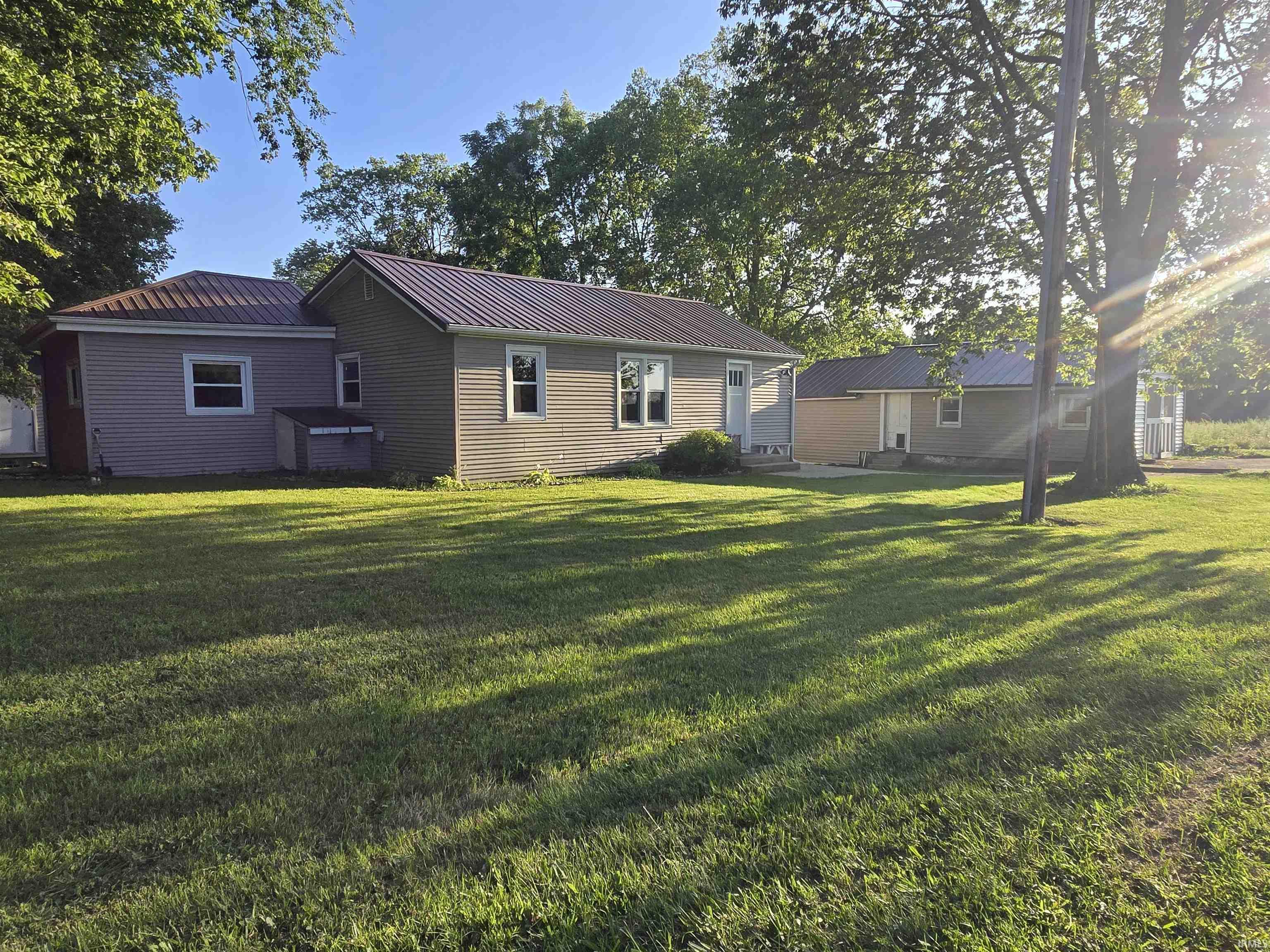 4010 E 600 N Road Property Photo 1