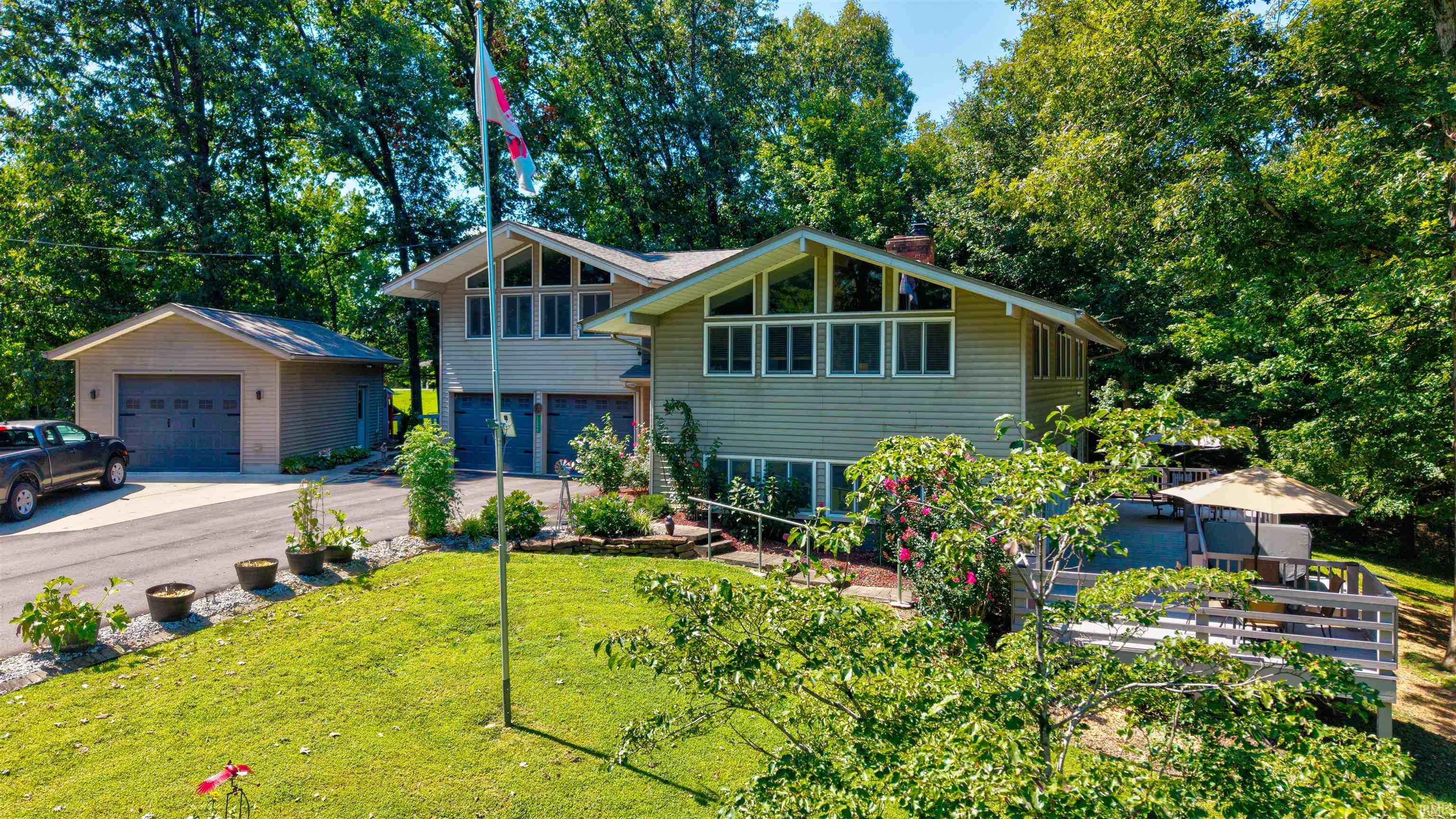 12495 E In 62 Property Photo 1