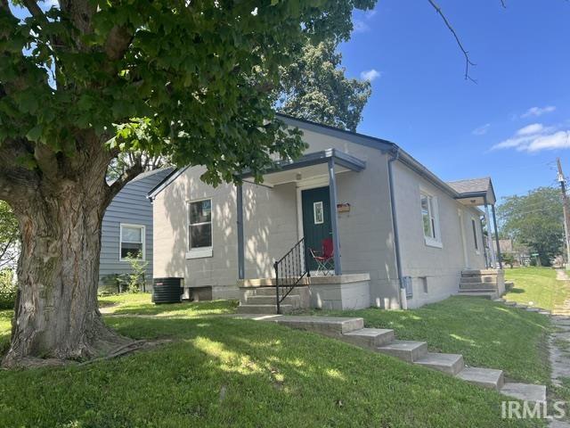 1724 Central Street Property Photo 1