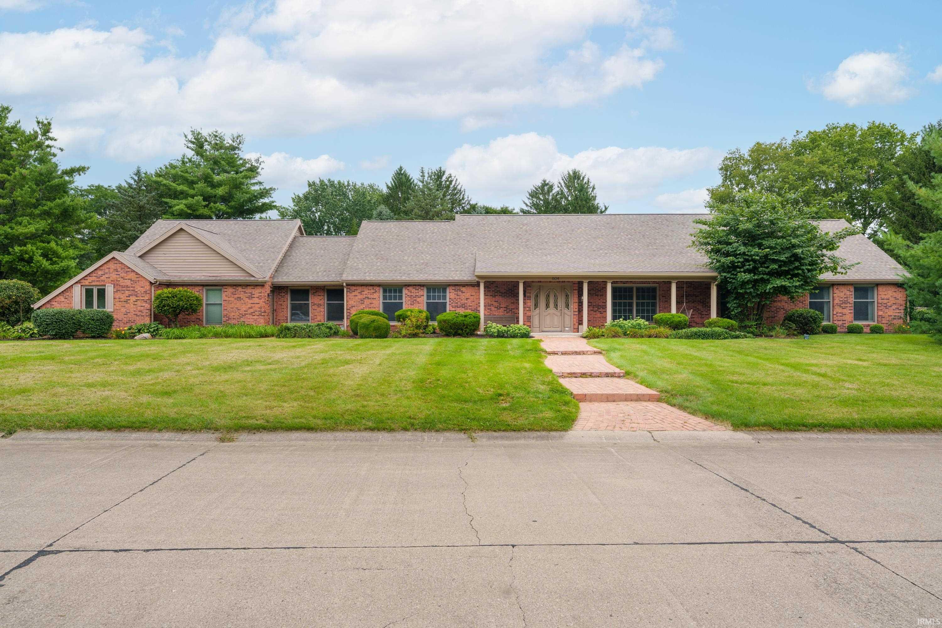 604 N Mesa Road Property Photo 1