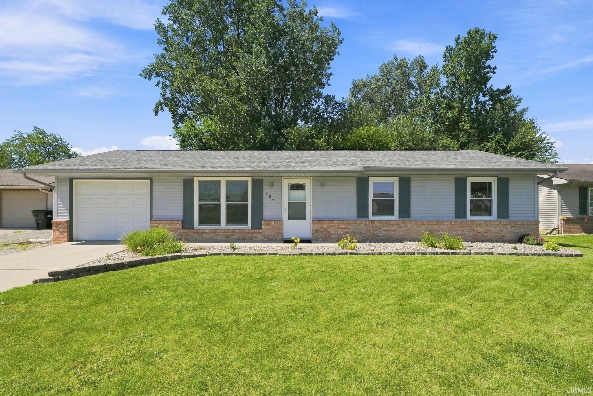 804 Greenfield Court Property Photo 1
