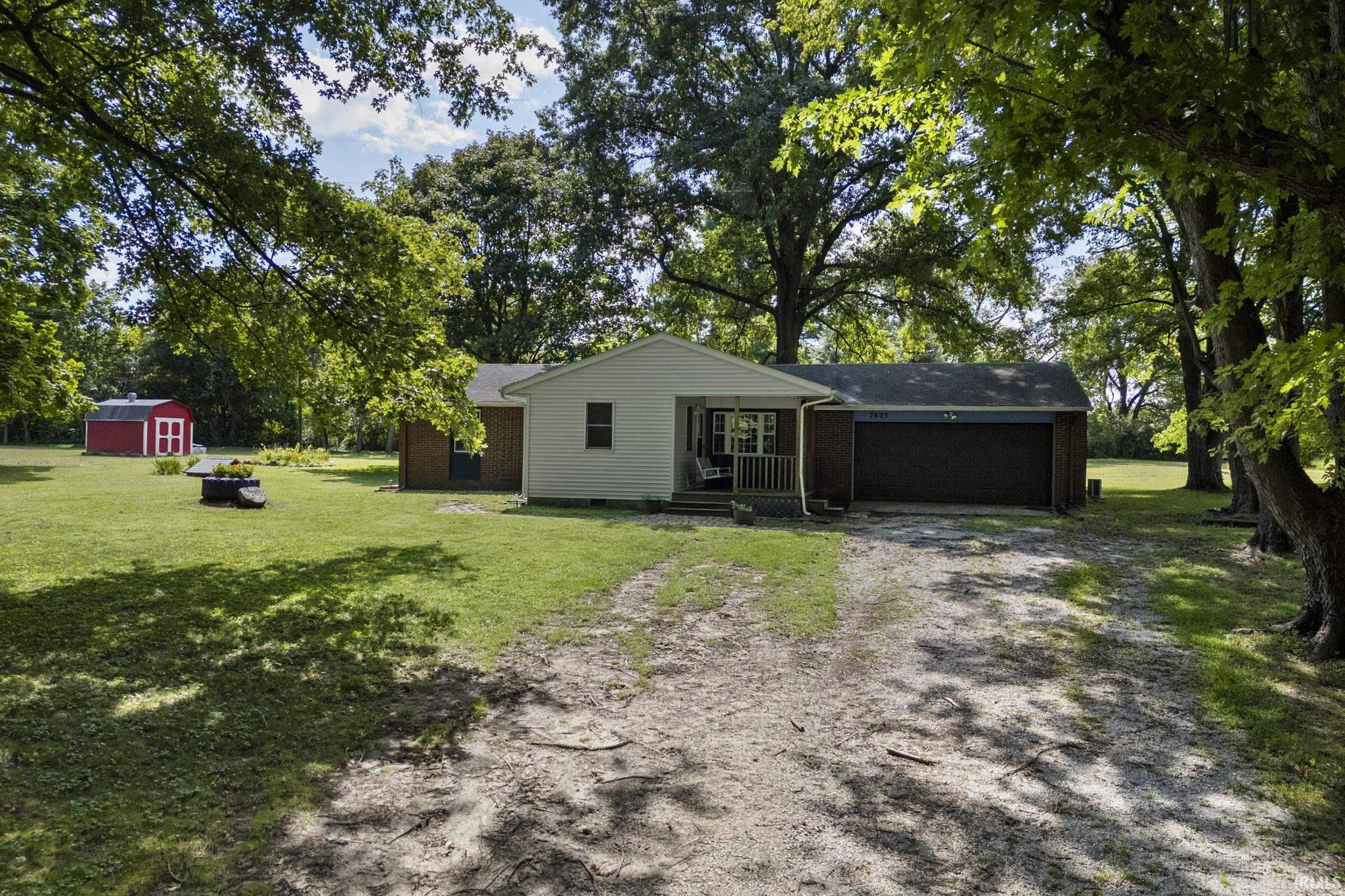 7625 North Street Property Photo 1