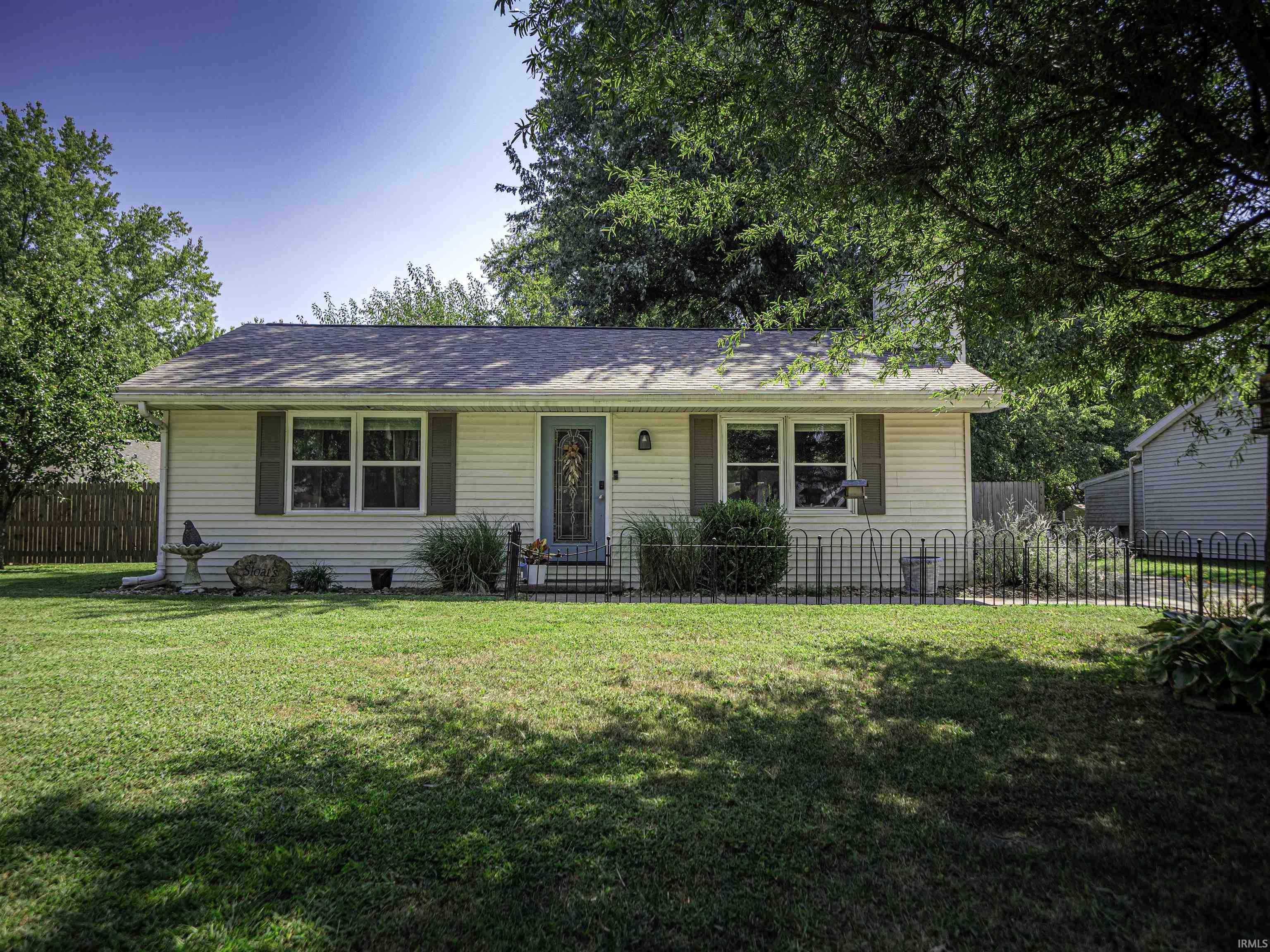 2014 Eastland Court Property Photo 1