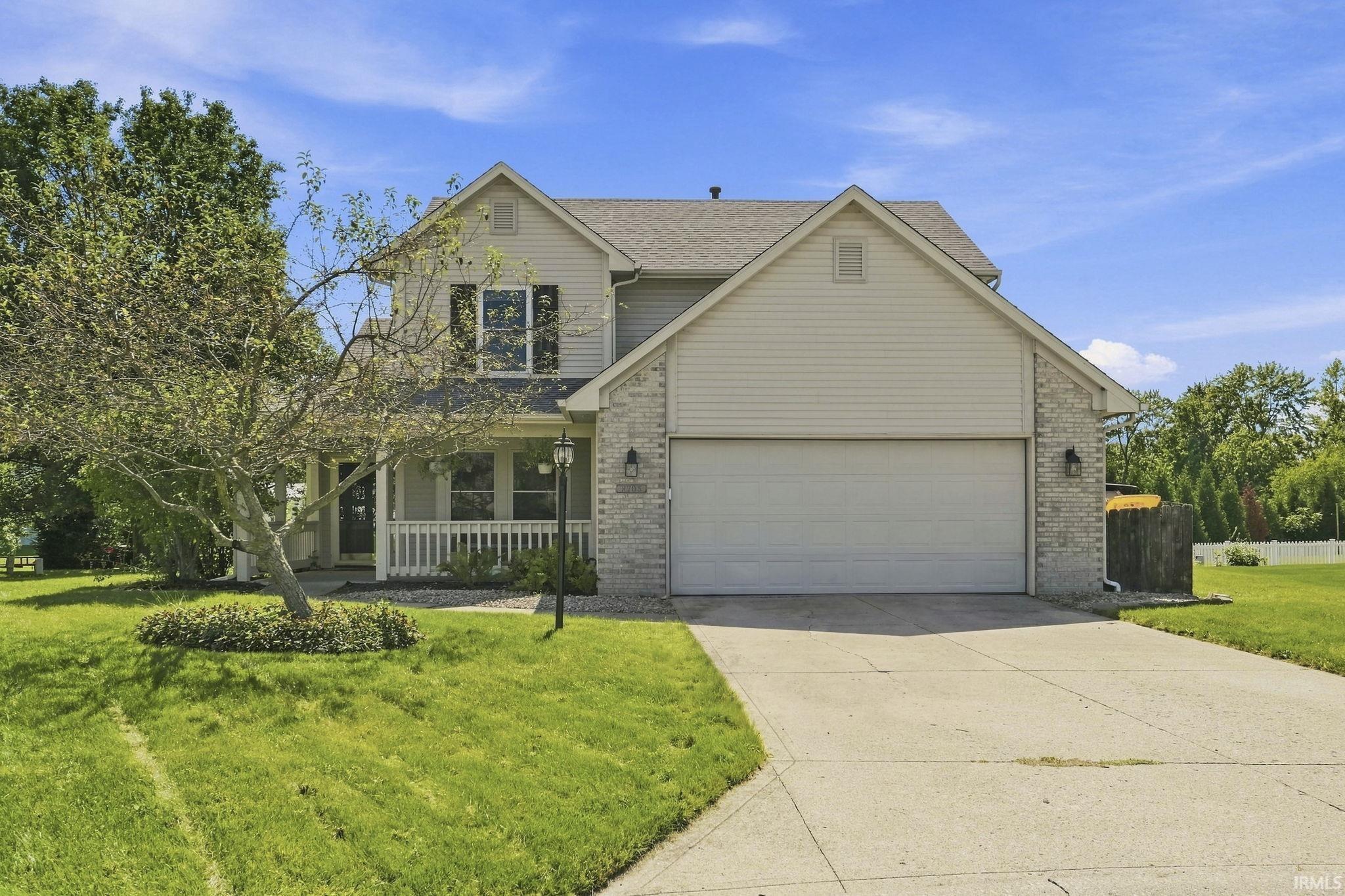 8705 Goshawk Lane Property Photo 1