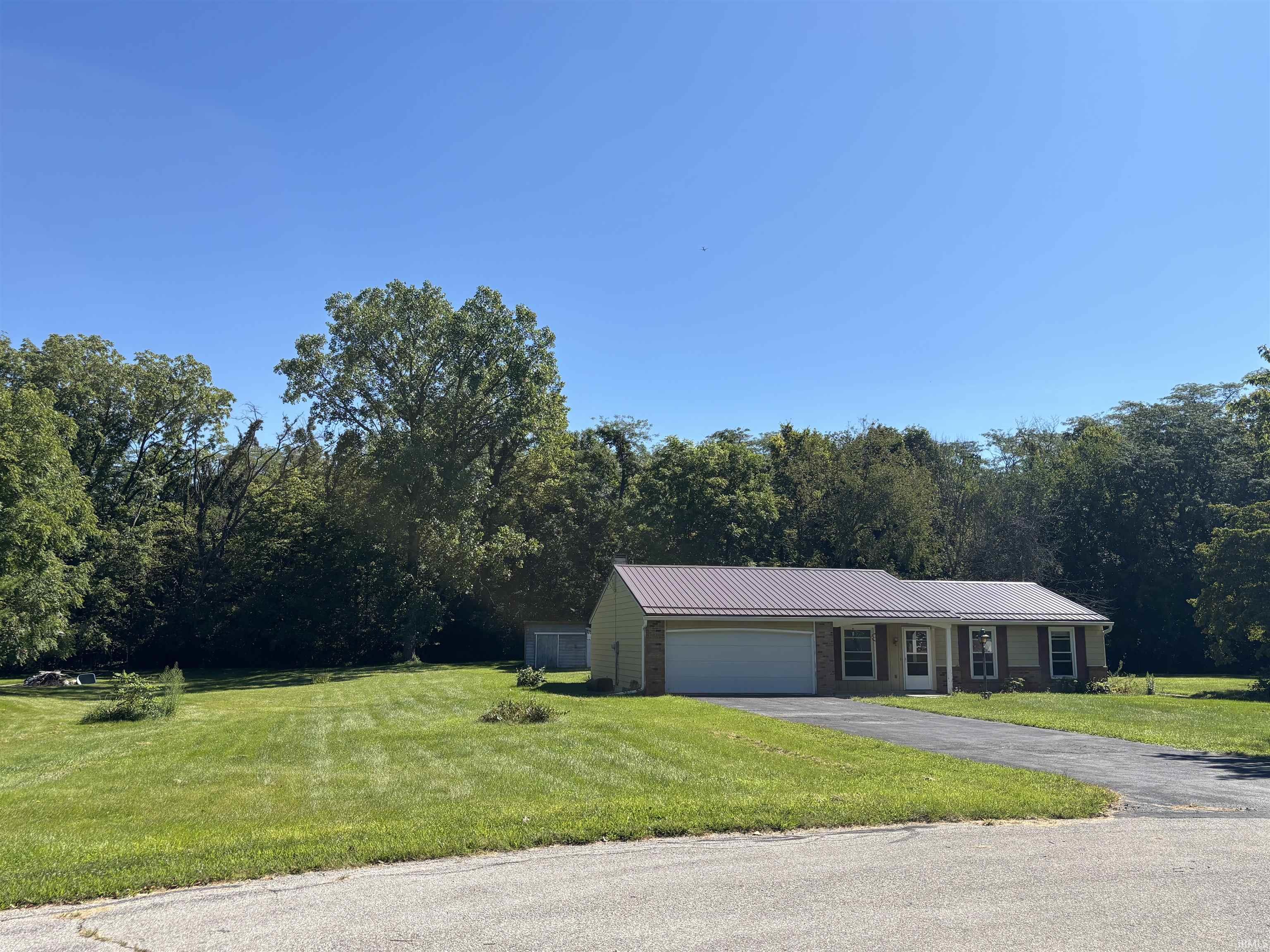 3201 N 080 W Road
