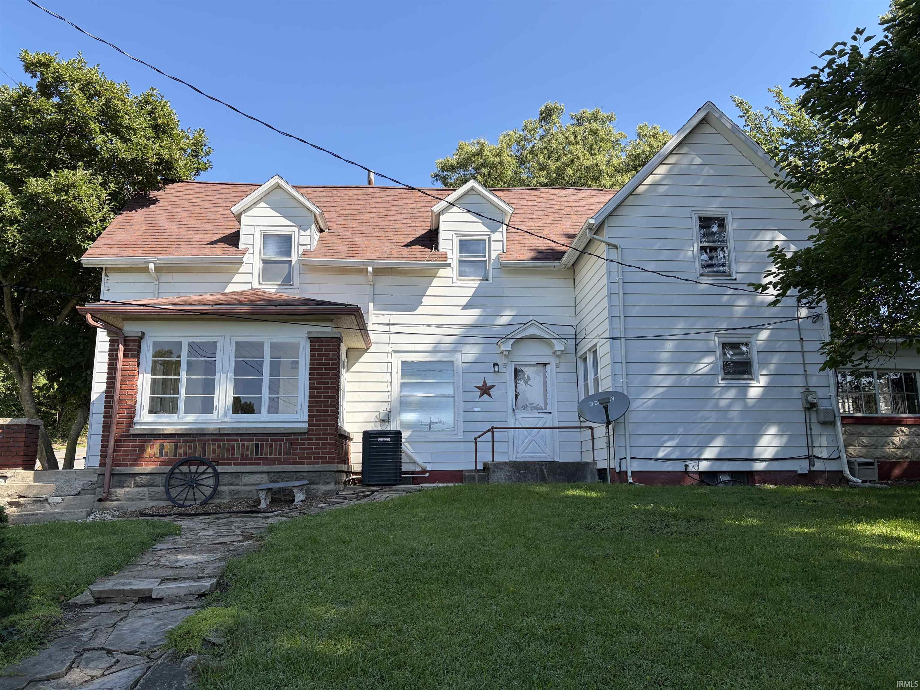 1542 N 3rd Street Property Photo 1
