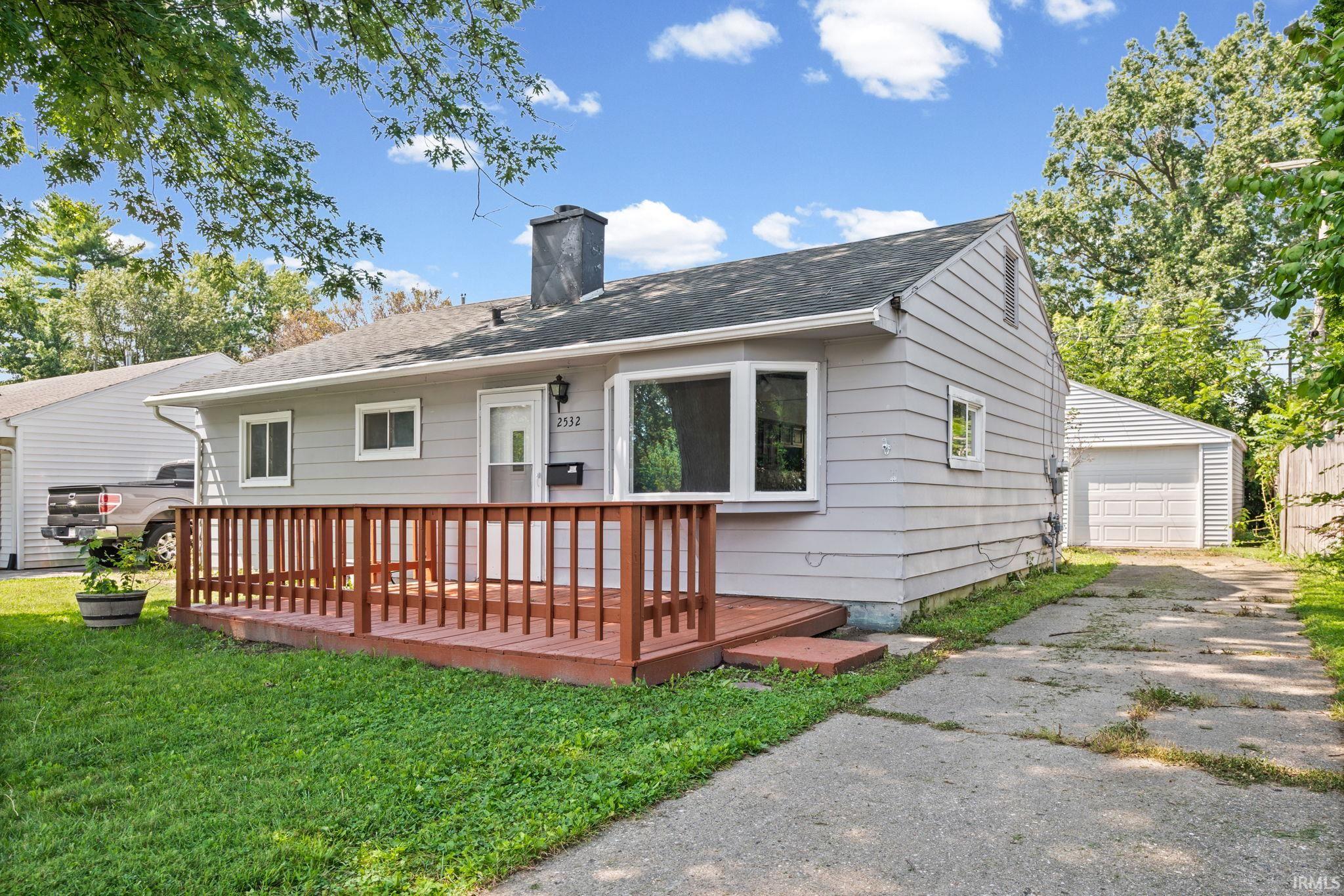 2532 Foxhall Drive