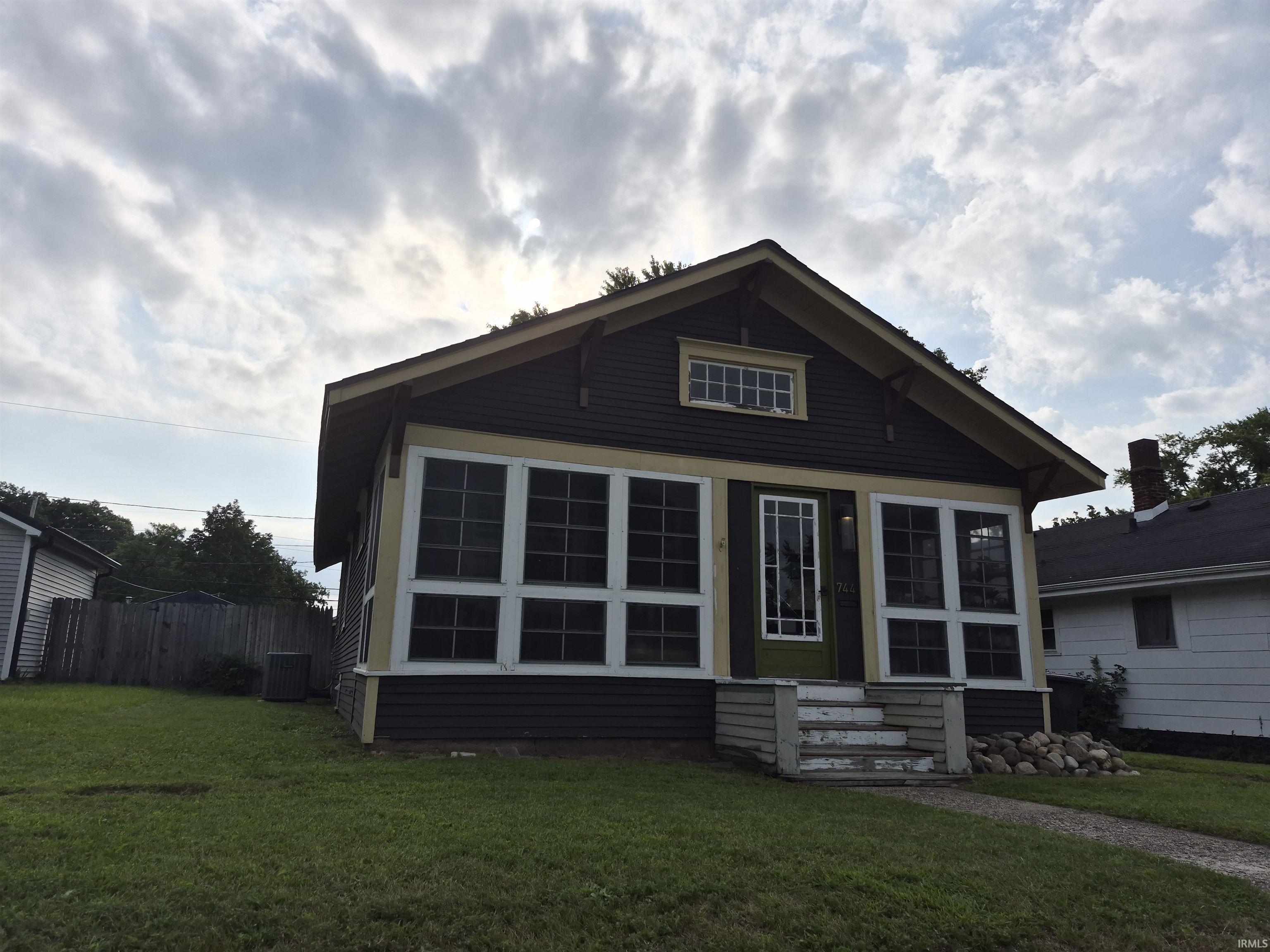 744 S 36th Street Property Photo 1