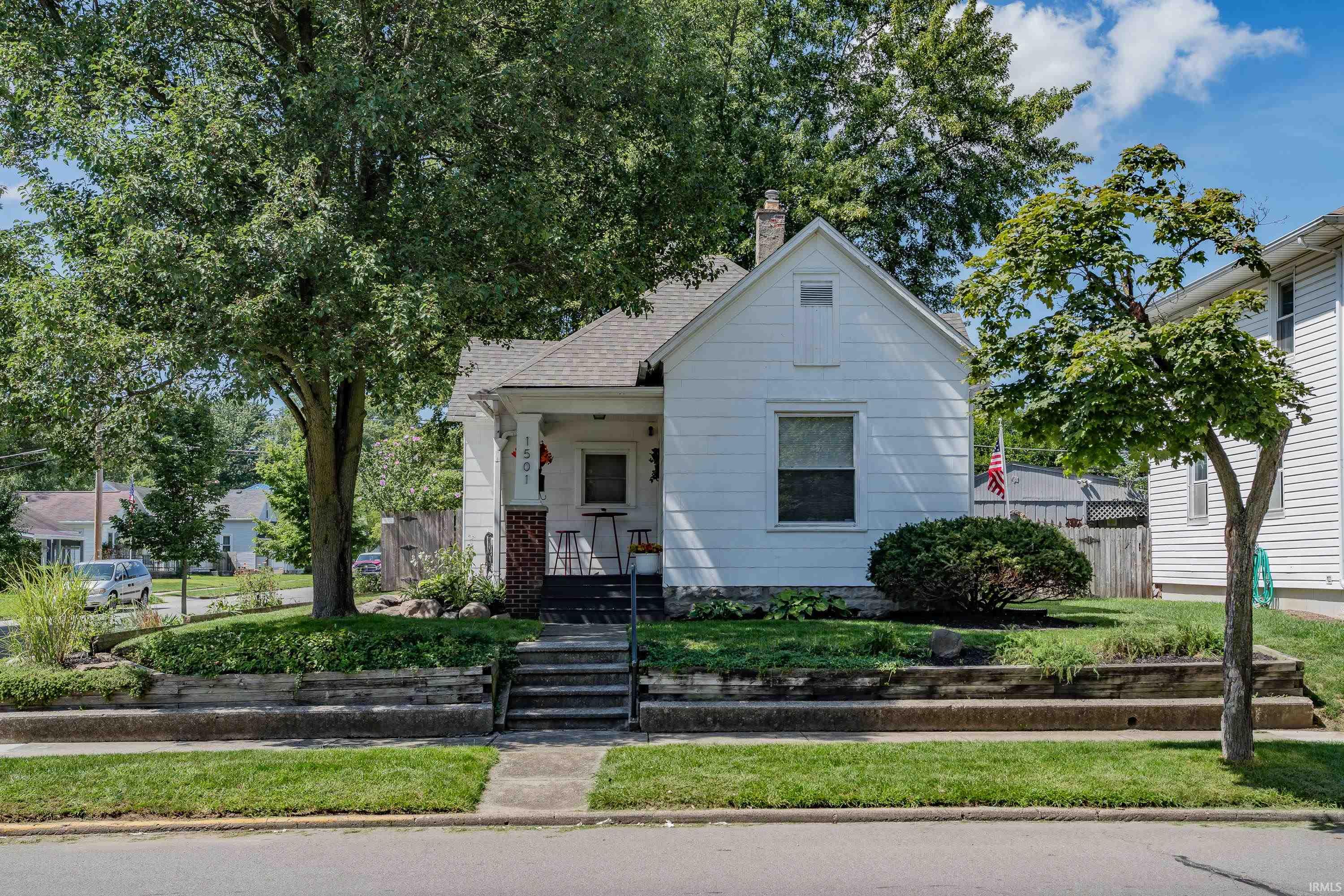 1501 Runnion Avenue Property Photo 1