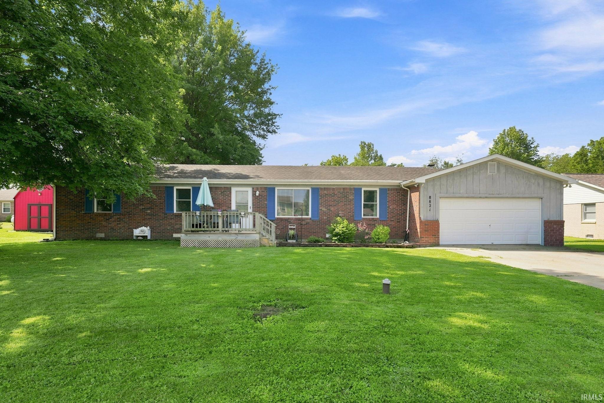 8821 Dewey Drive Property Photo 1
