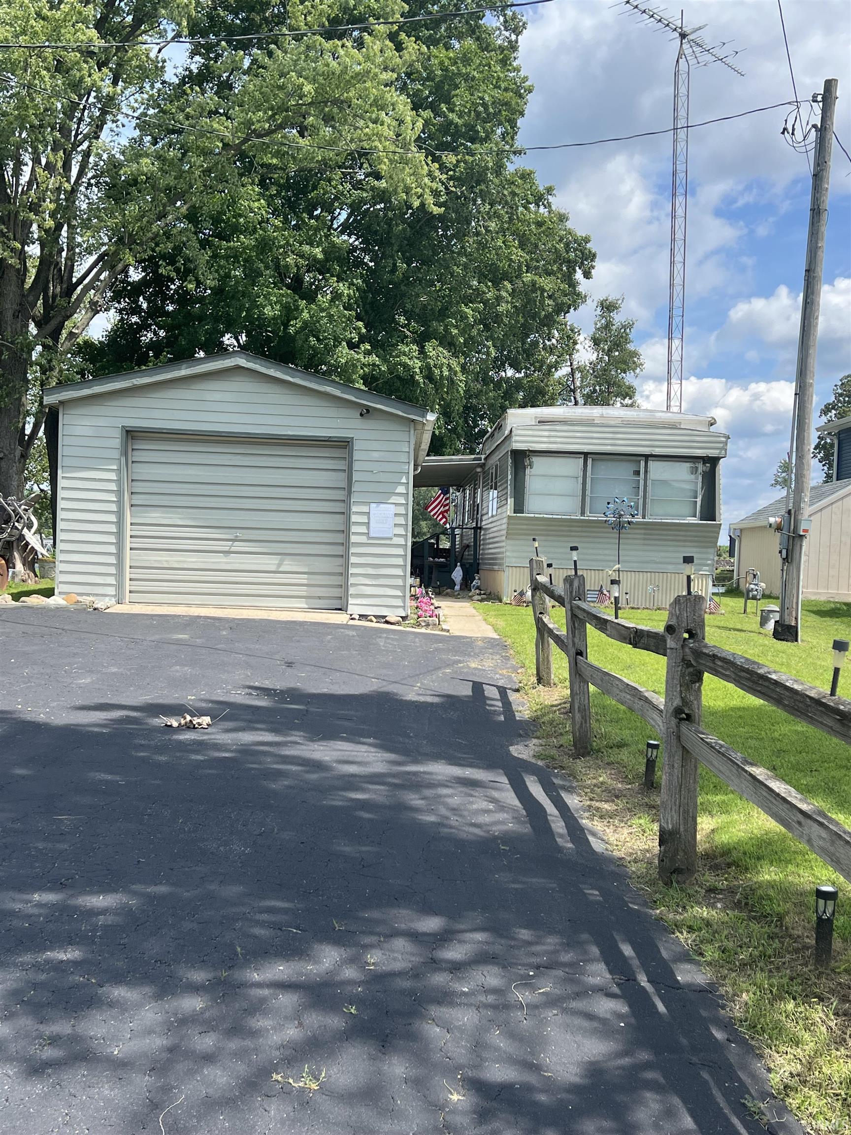 6561 N 300 E Property Photo 1