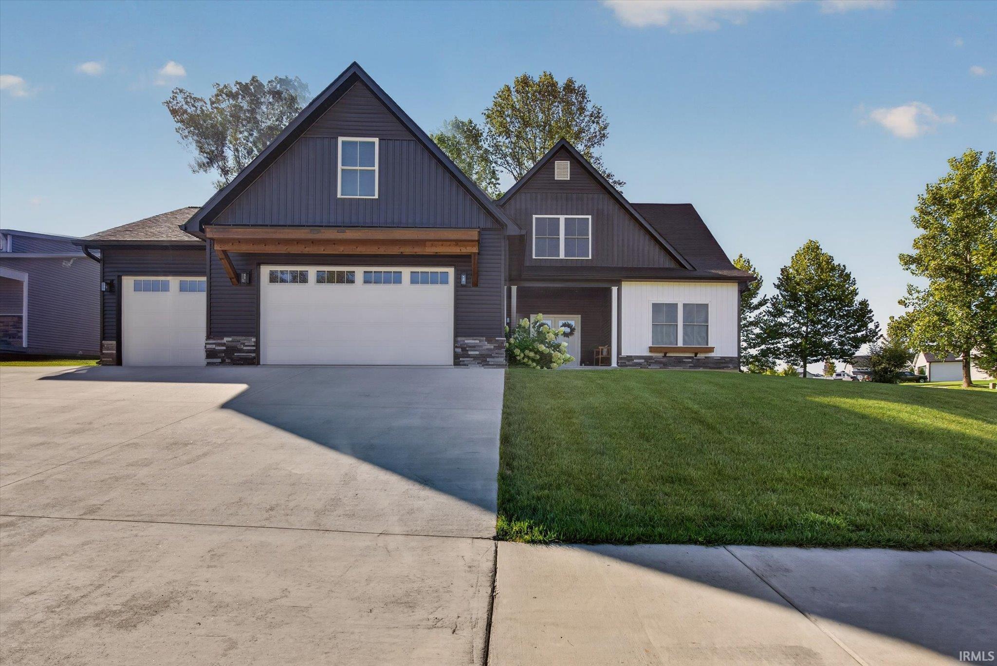 602 E Barton Woods Lane