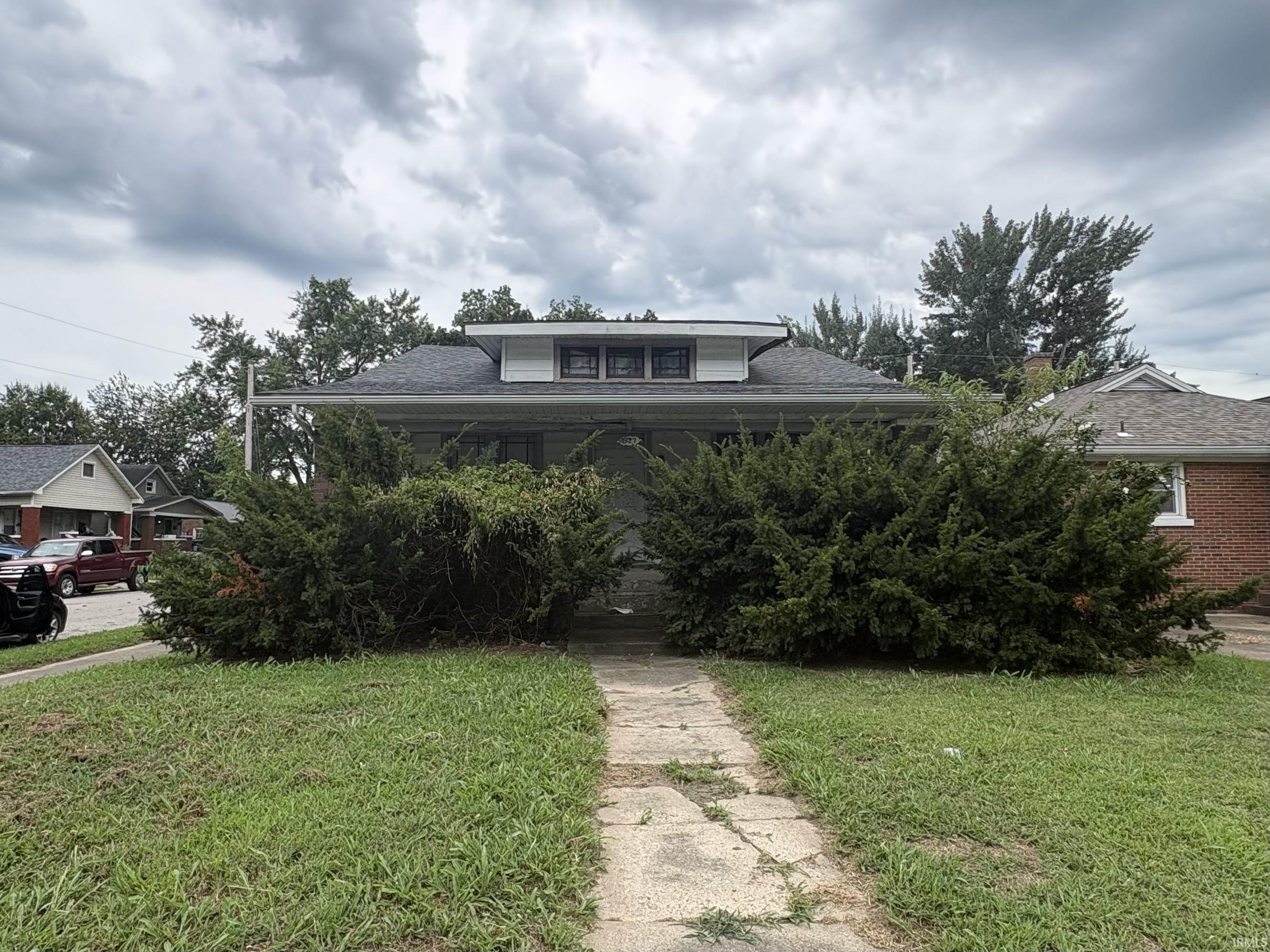 847 Monroe Avenue Property Photo 1