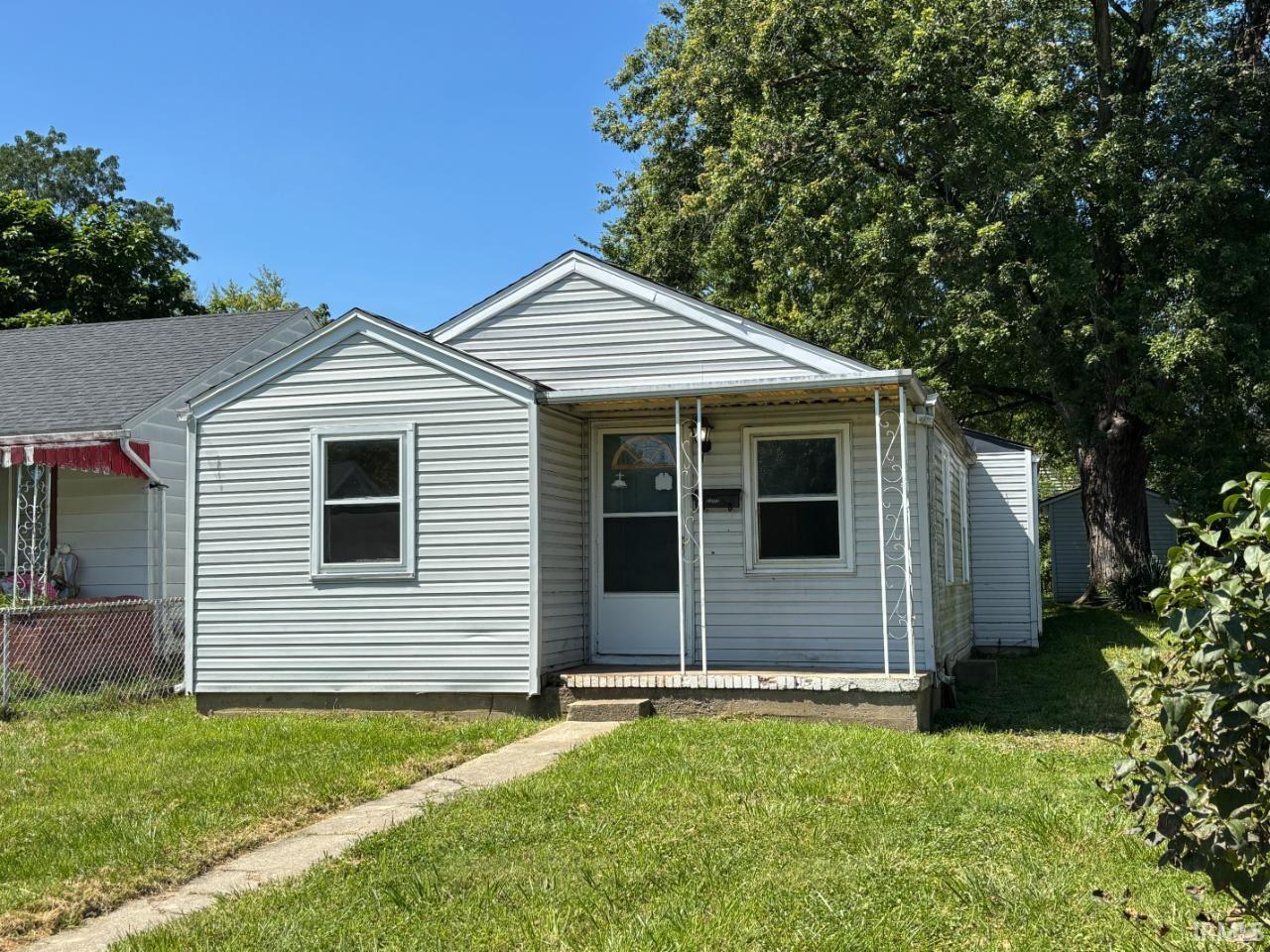 2203 S Biltmore Avenue Property Photo 1