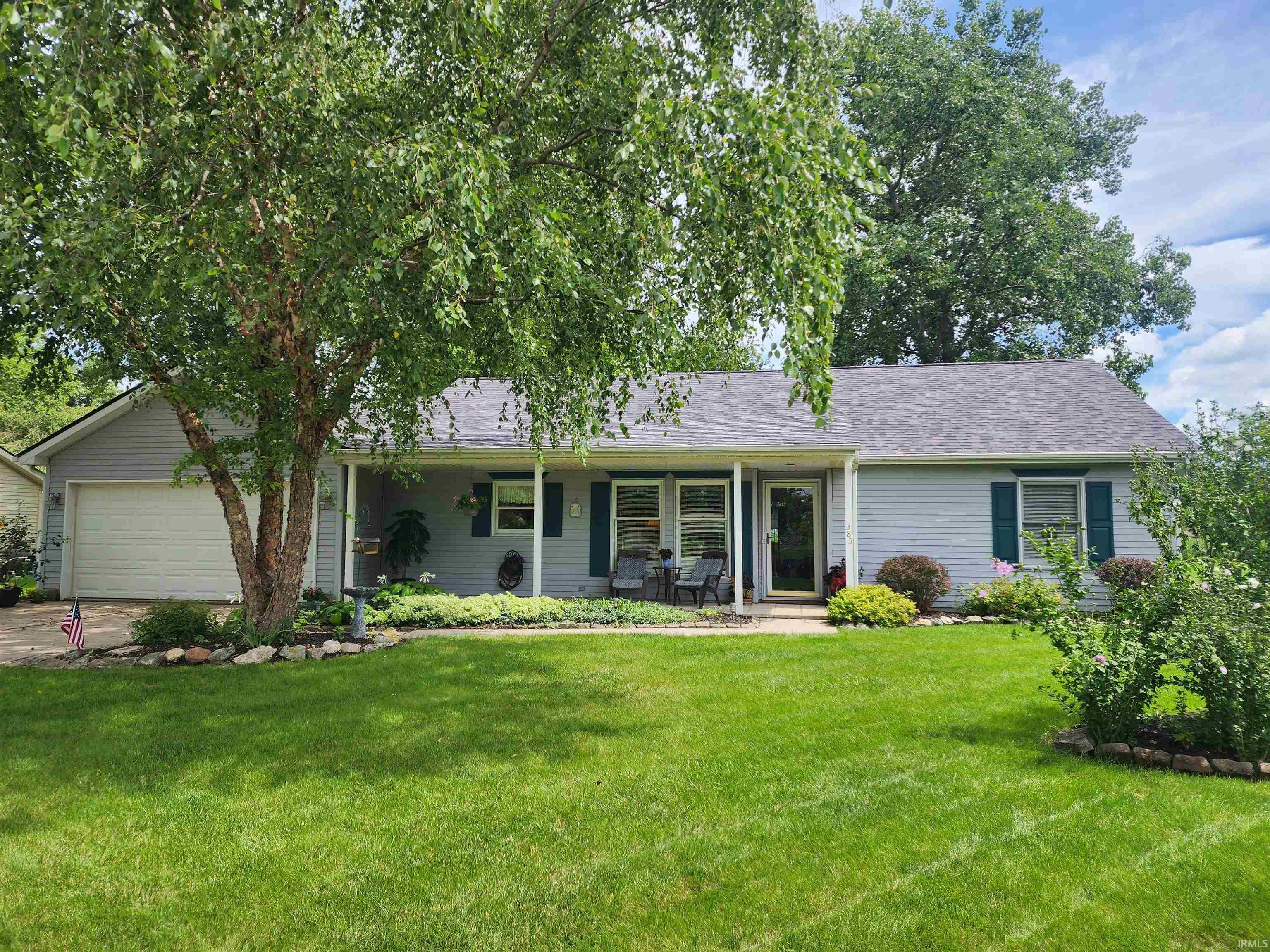 385 Westwind Court Property Photo 1