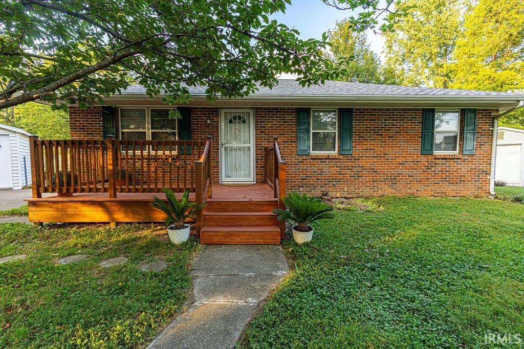 1750 Spring Court Property Photo 1