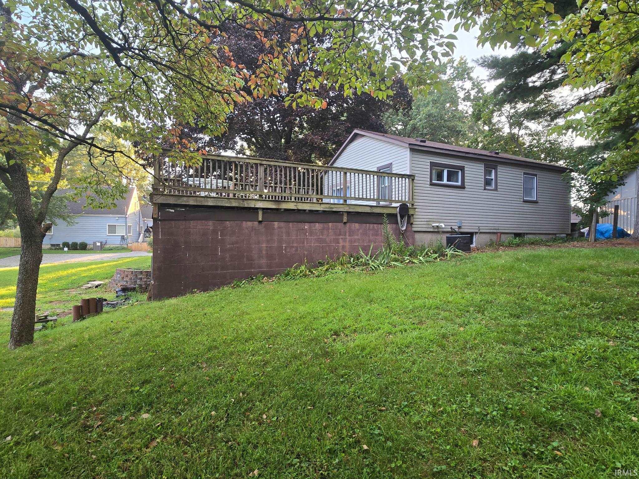 2 Ems W22 Lane Property Photo 1
