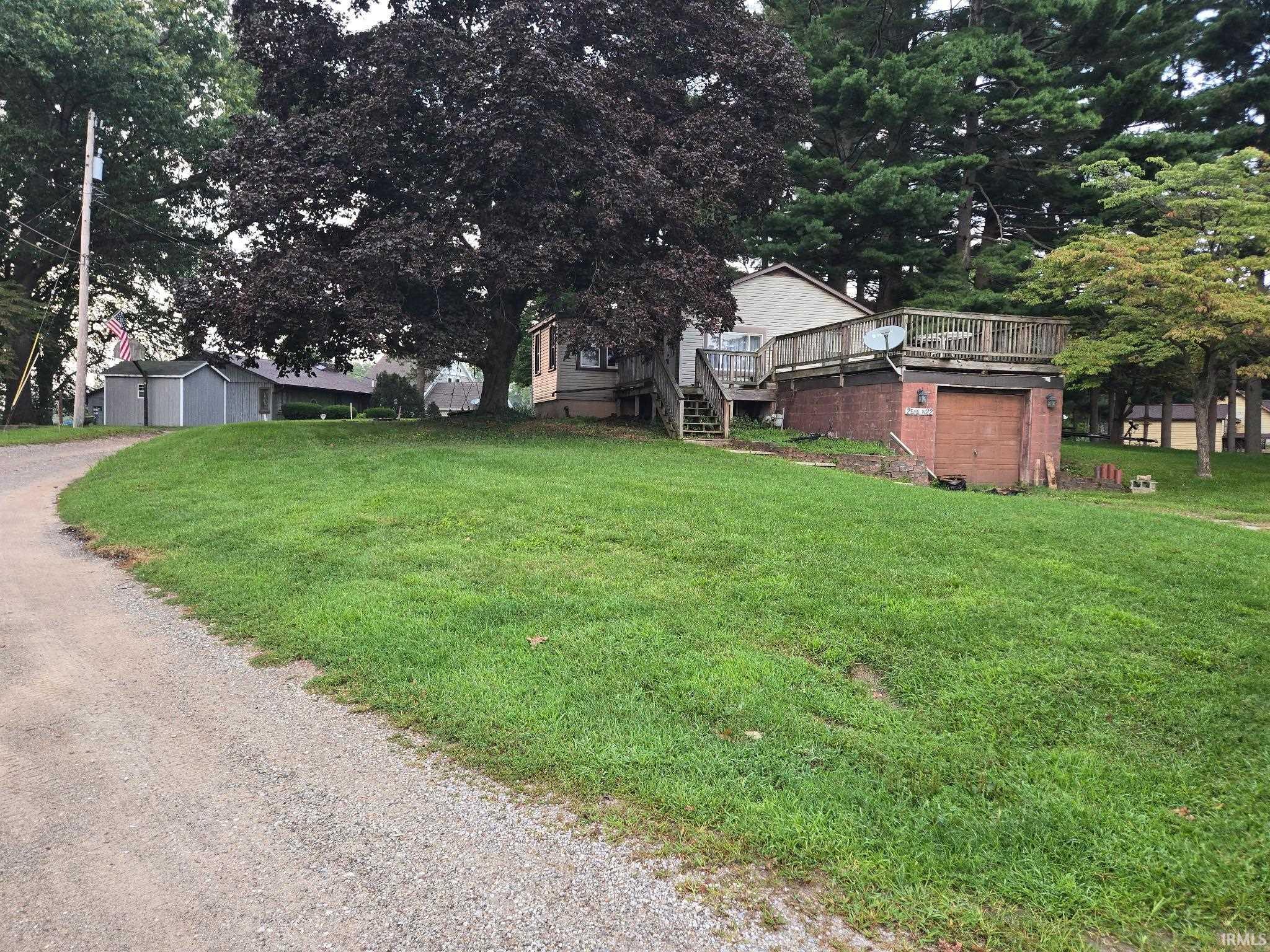 2 Ems W22 Lane Property Photo 1