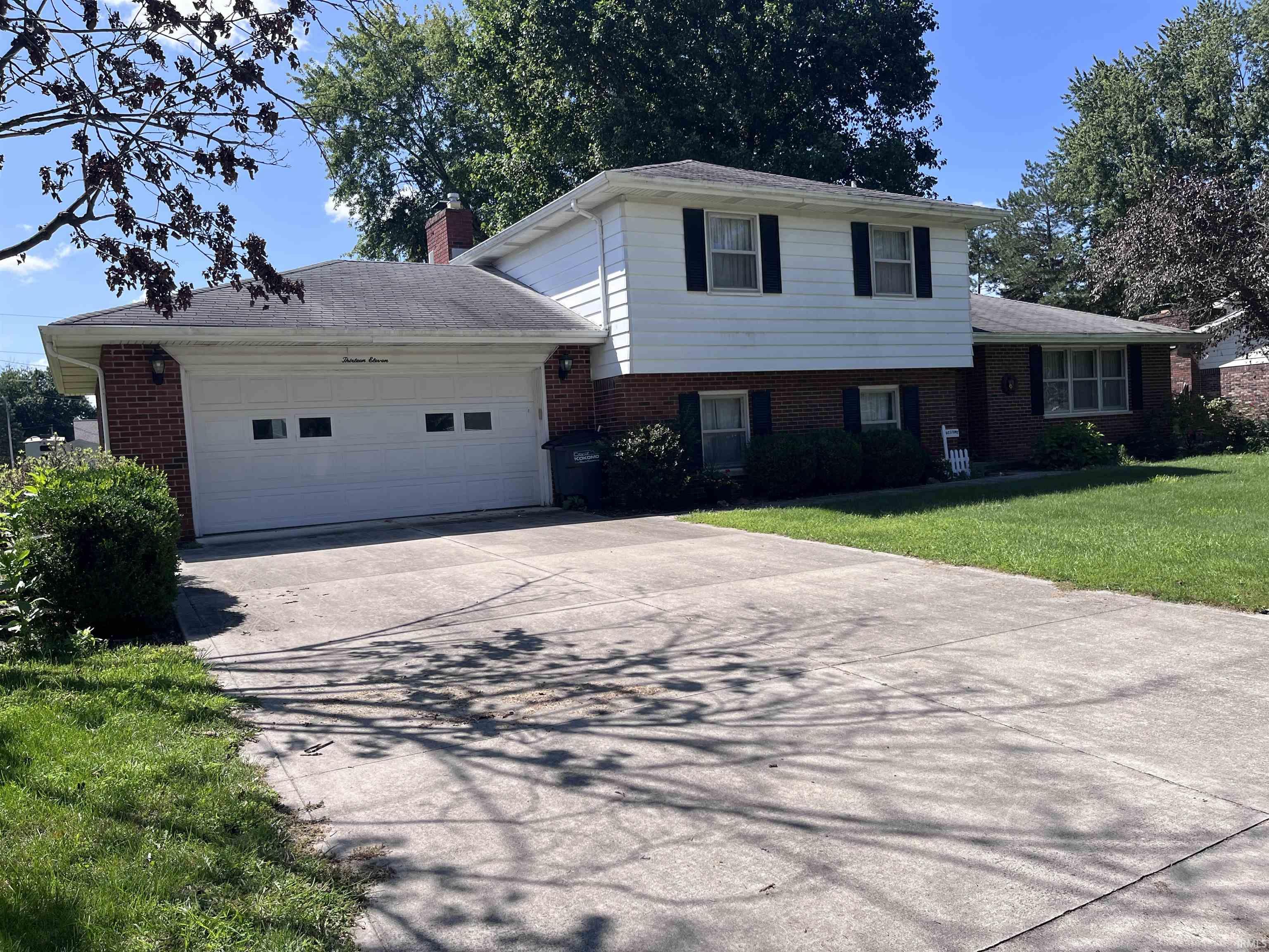 1311 Roberts Drive Property Photo 1