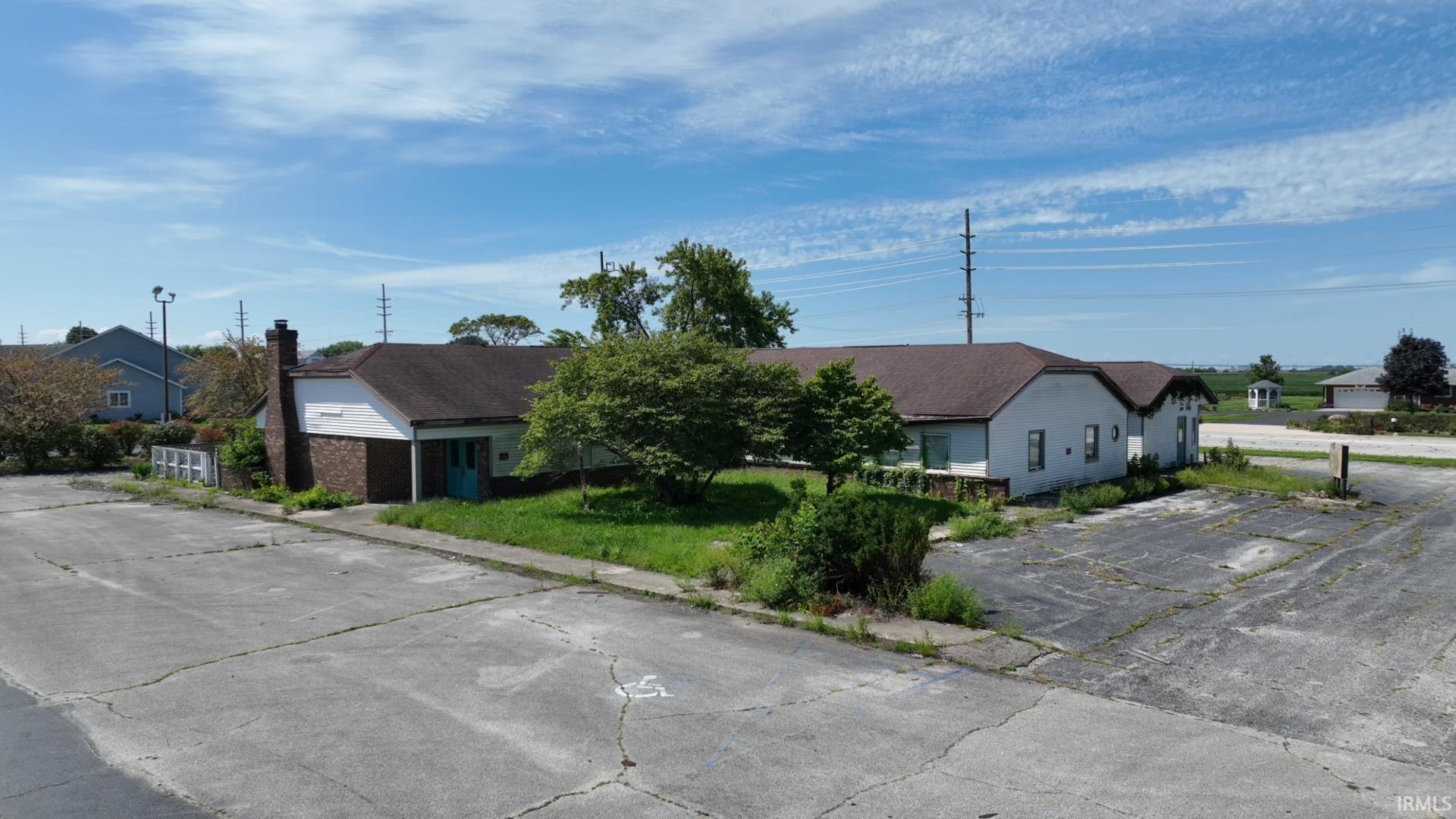 5024 Norway Road Property Photo 1