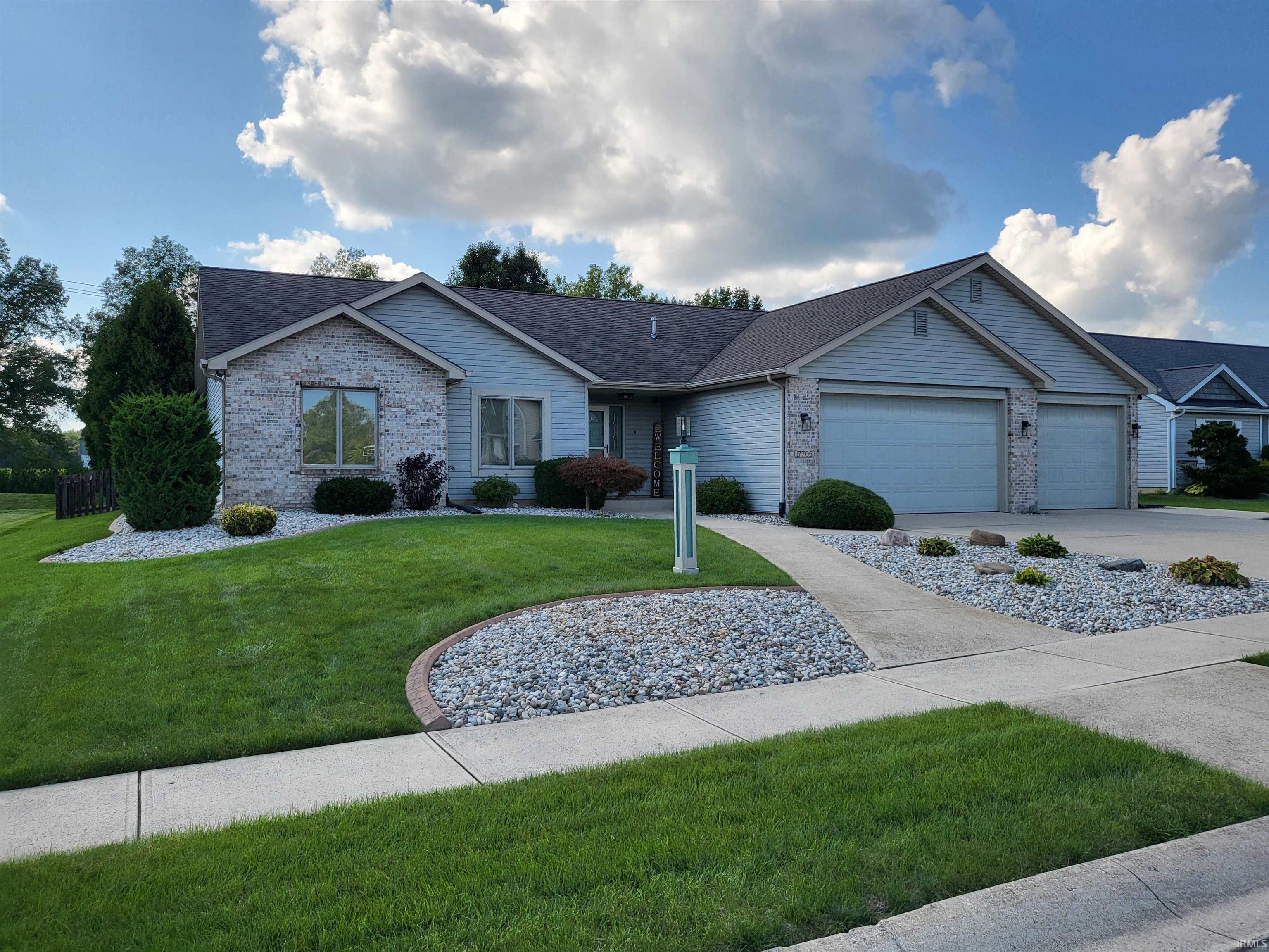 17705 Juniper Lane Property Photo 1