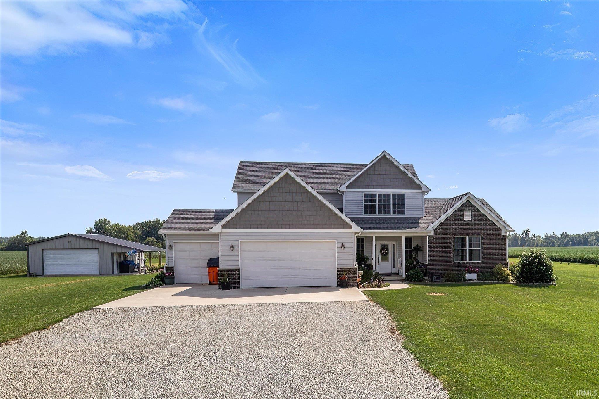 987 E 1000 S Road Property Photo 1