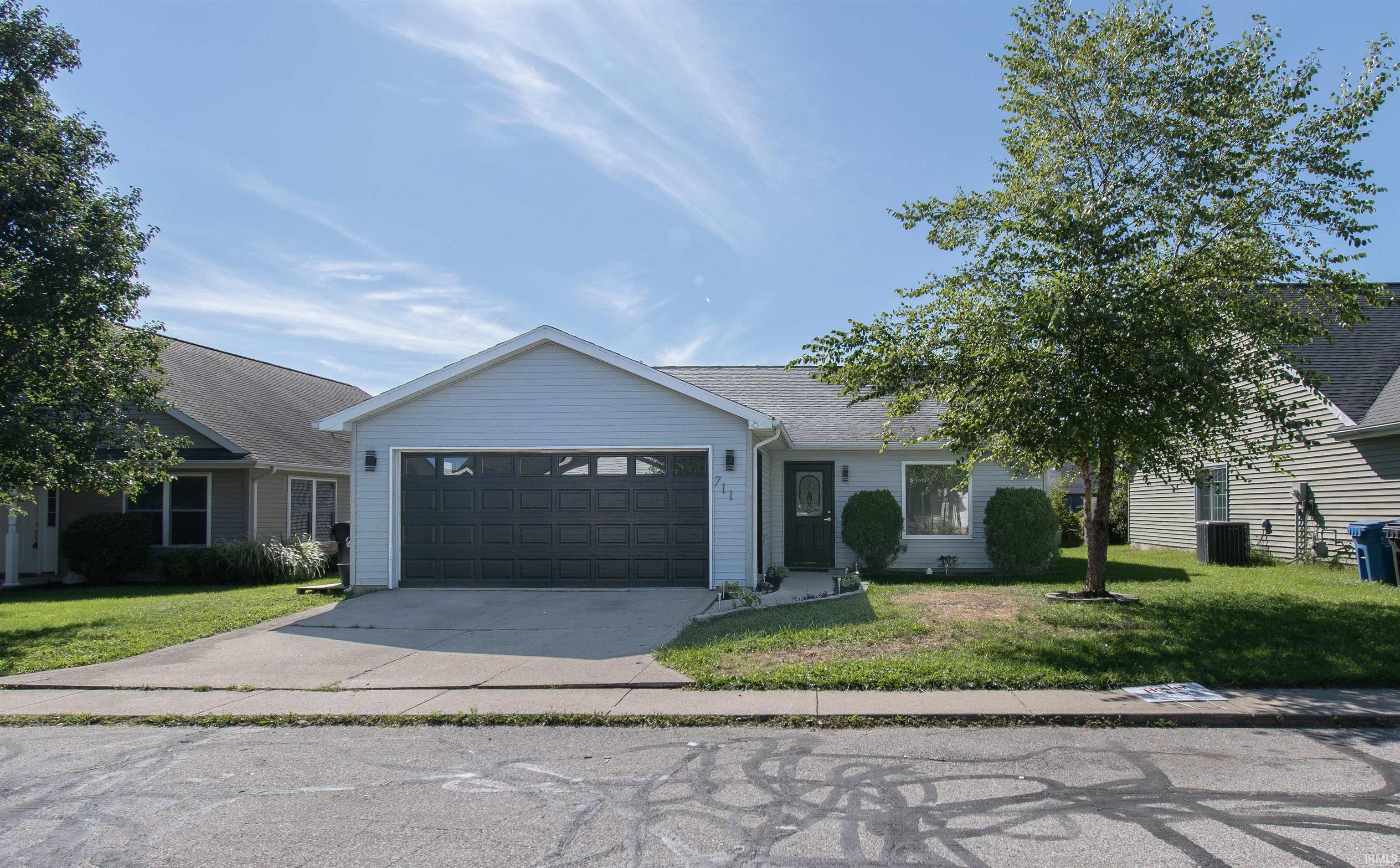 711 Burke Street Property Photo 1